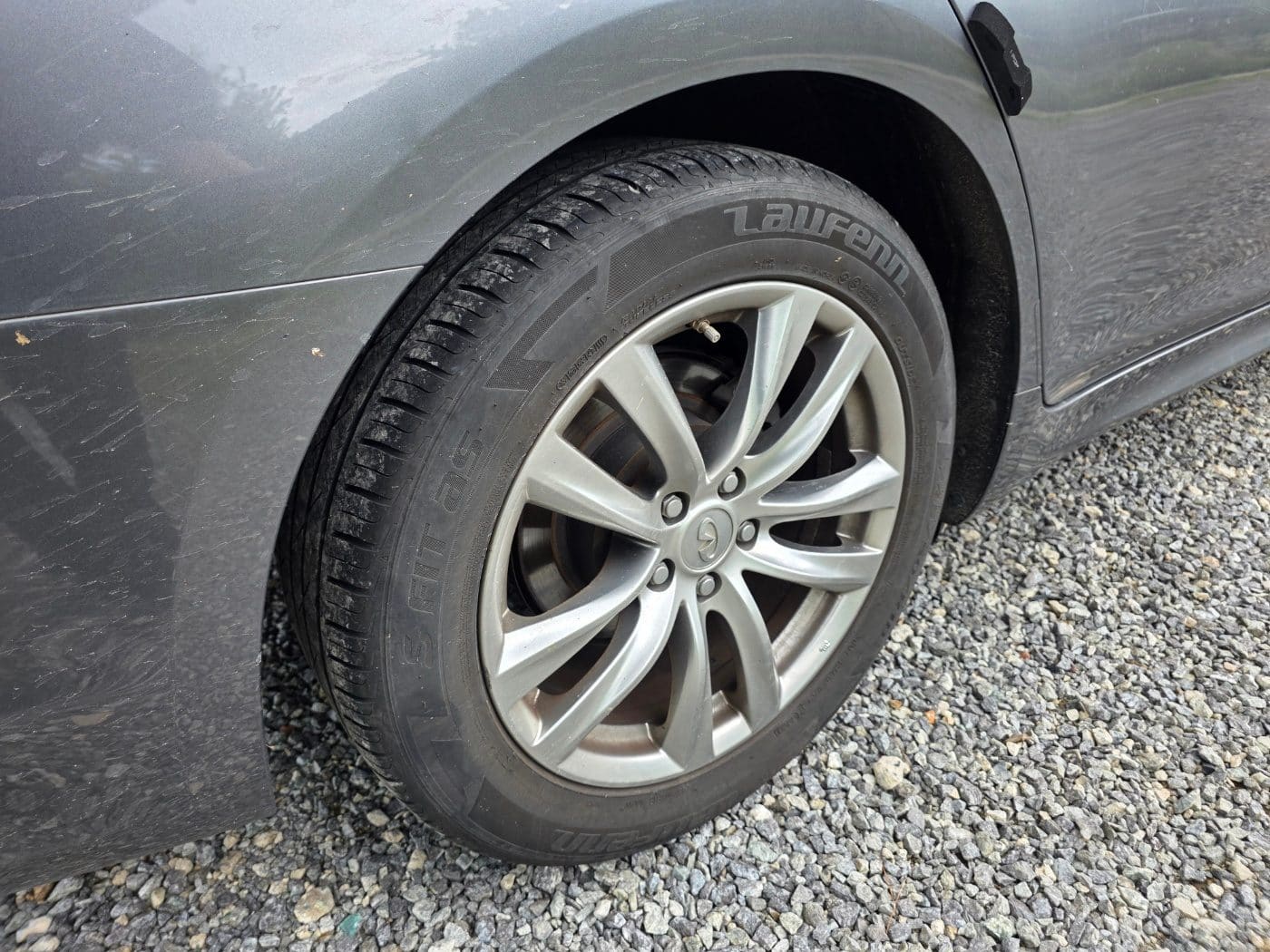2016 Infiniti  Q70 3.7 (S/N: 580214) 17