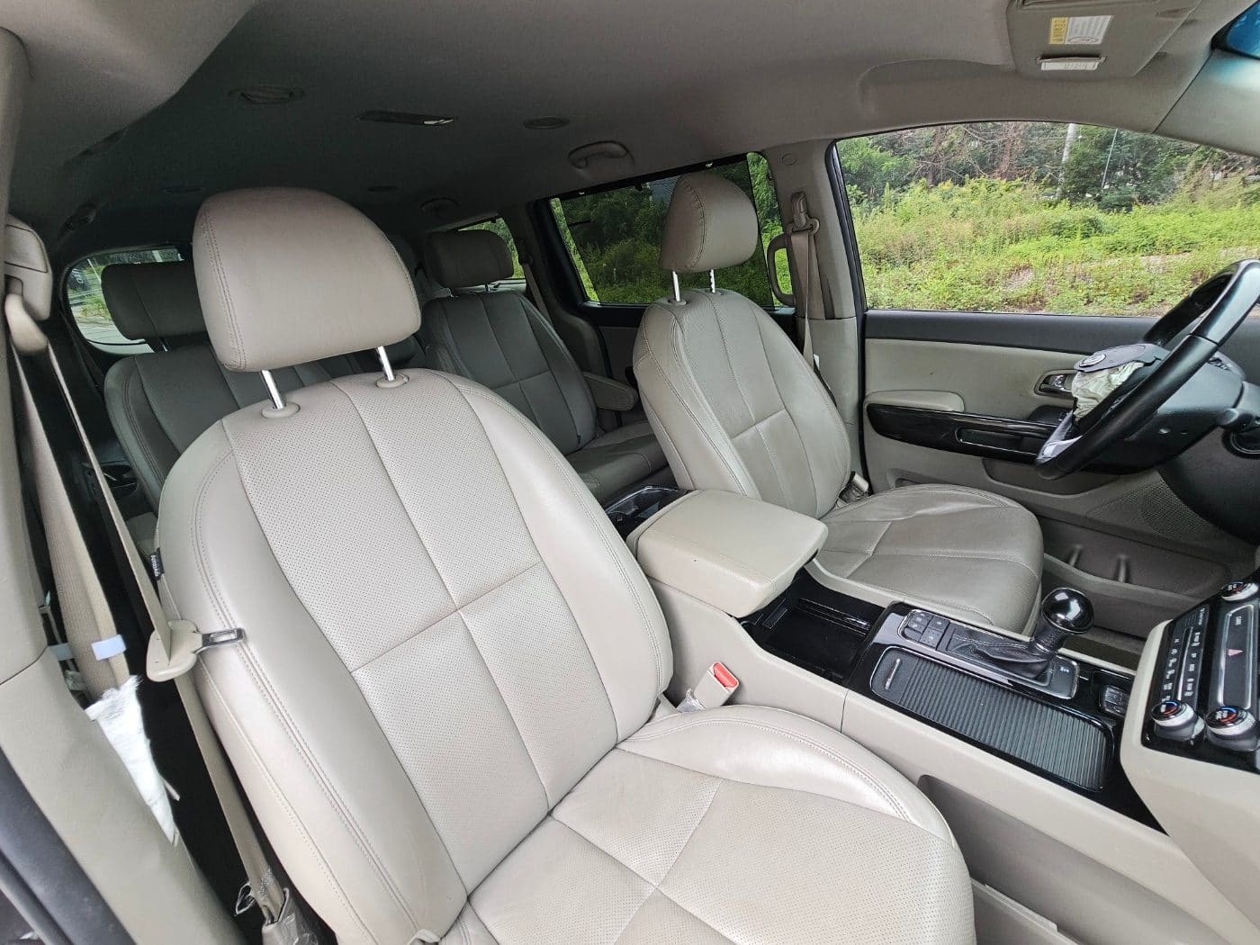 2016 Kia All New Carnival Diesel Limousine (S/N: 092376) 48