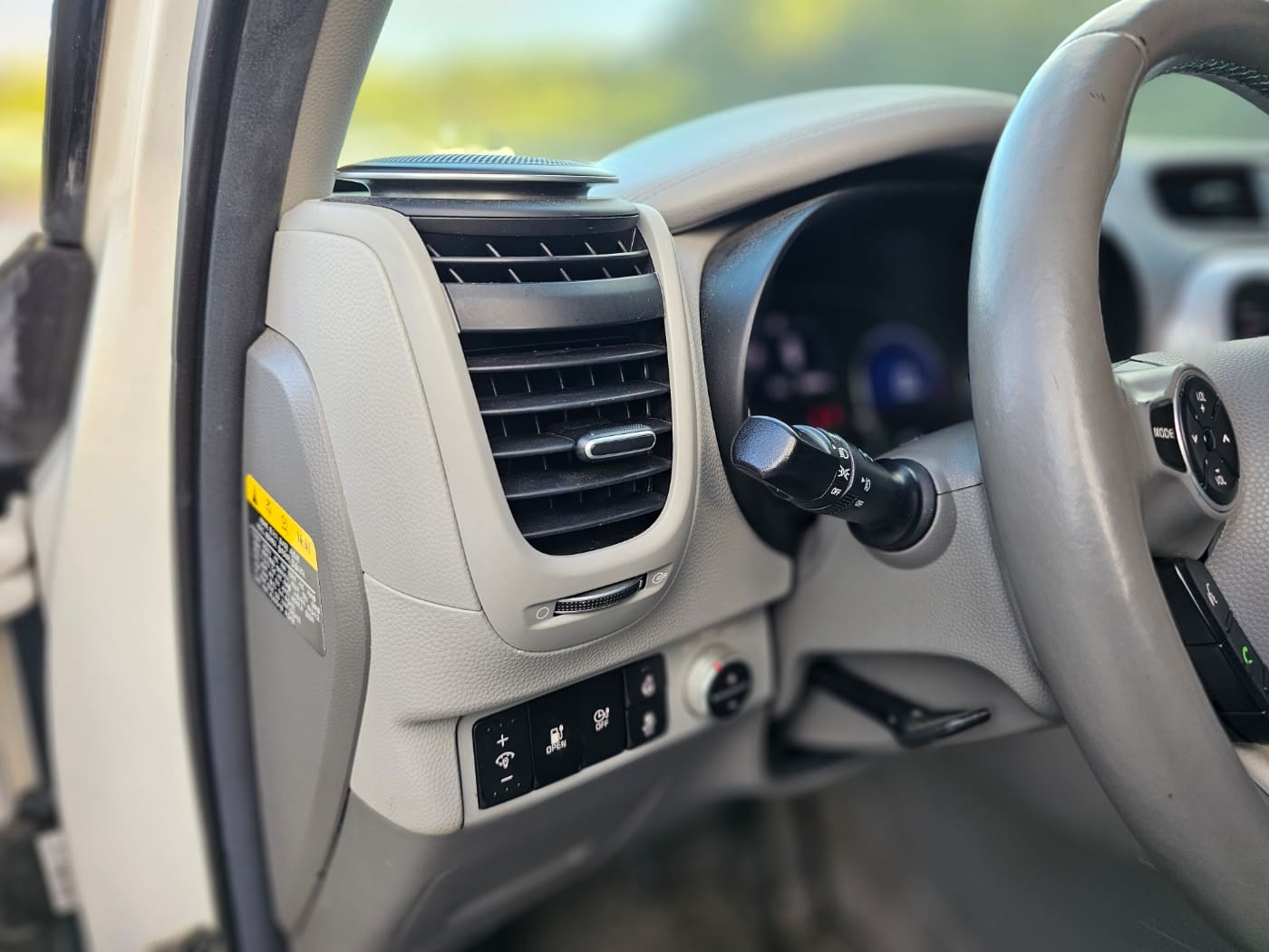 2017 Kia Soul EV (S/N: 021870) 37