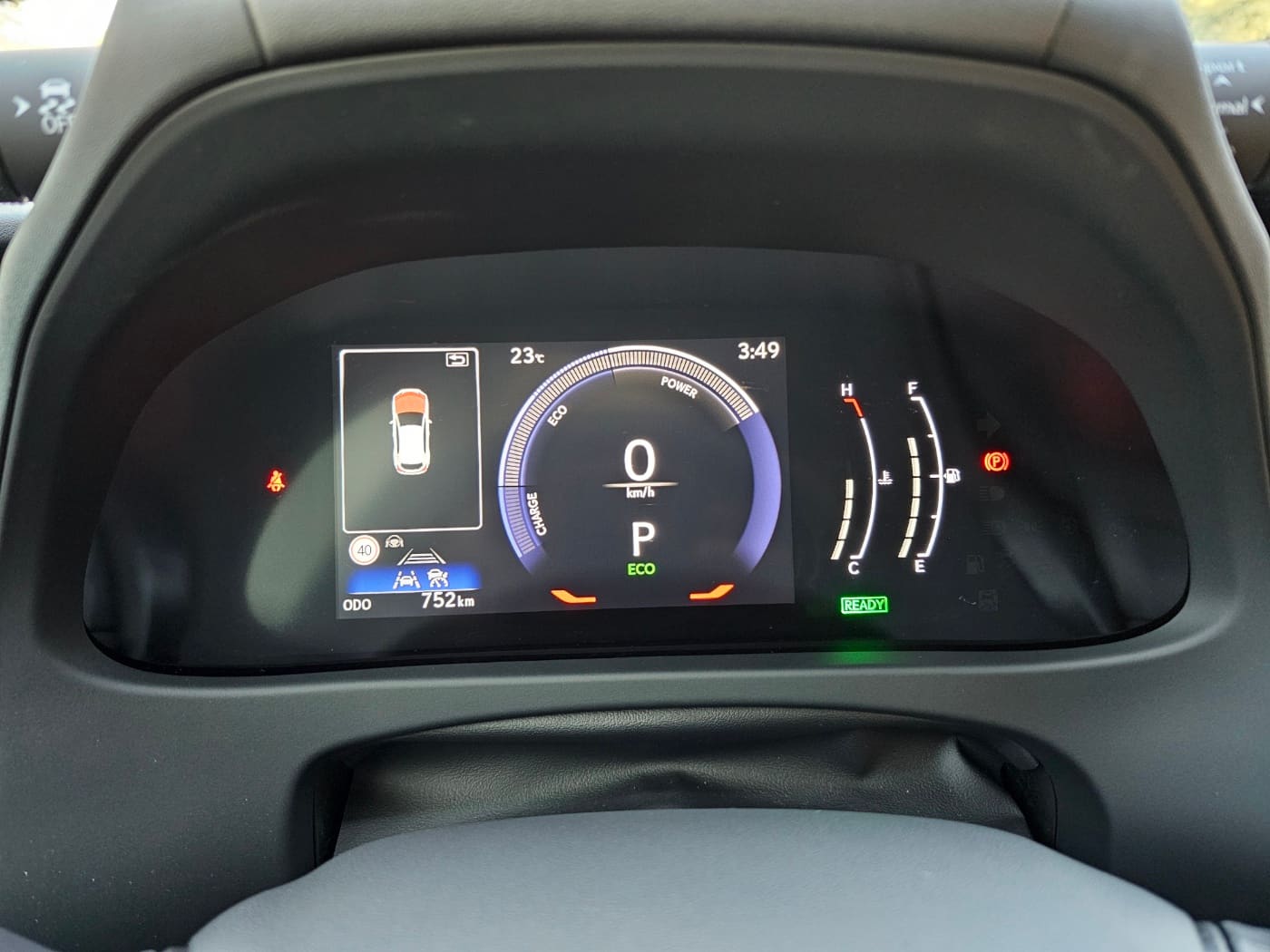 2027 Lexus UX 300h 2.0 (S/N: 047360) 42