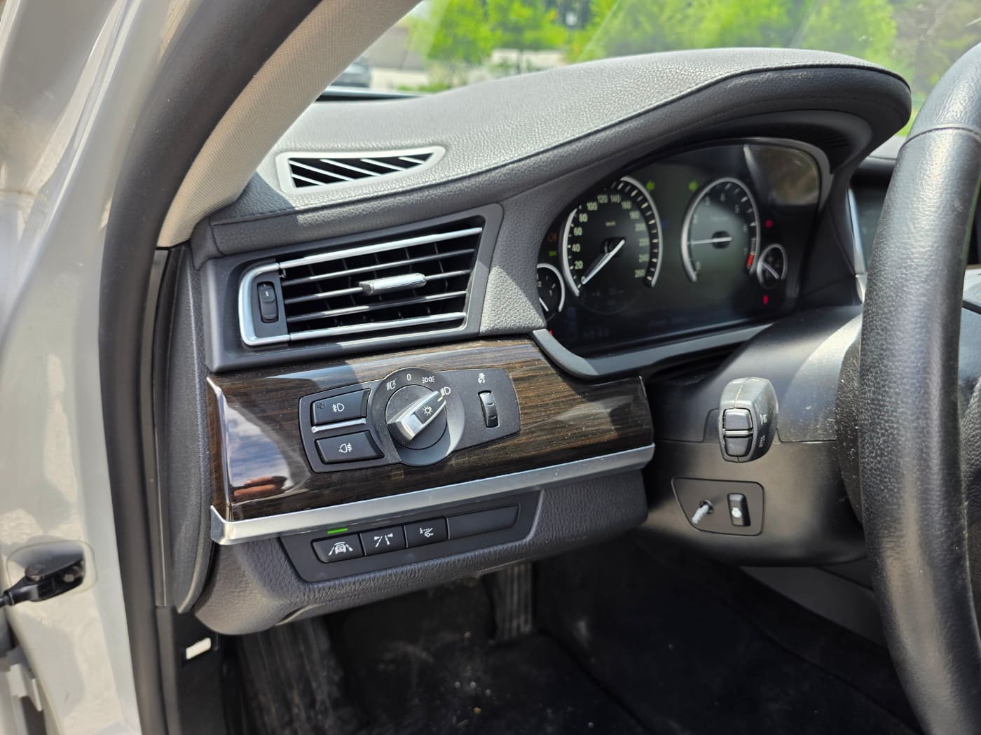 2013 BMW 7 Series (F01) Active Hybrid (S/N: 992454) 40