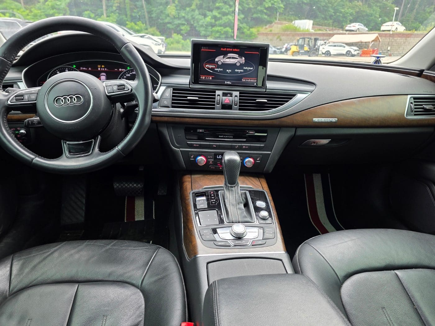 2015 Audi A7 50 TFSI Quattro (S/N: 023415) 35