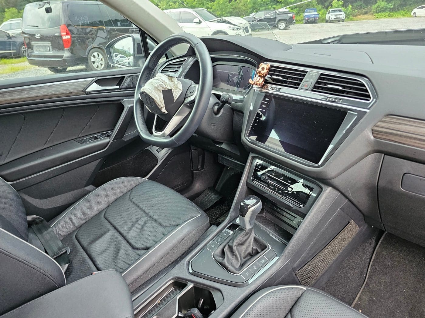 2023 Volkswagen Tiguan Allspace 2.0 TSI Prestige (S/N: 027403) 48