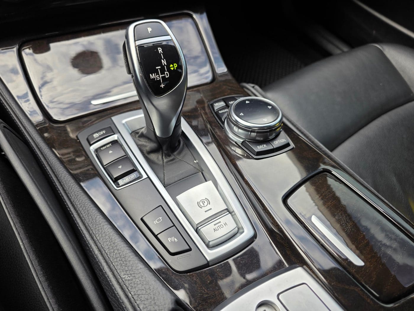 2014 BMW 5 Series (F10) 528i (S/N: 016204) 47