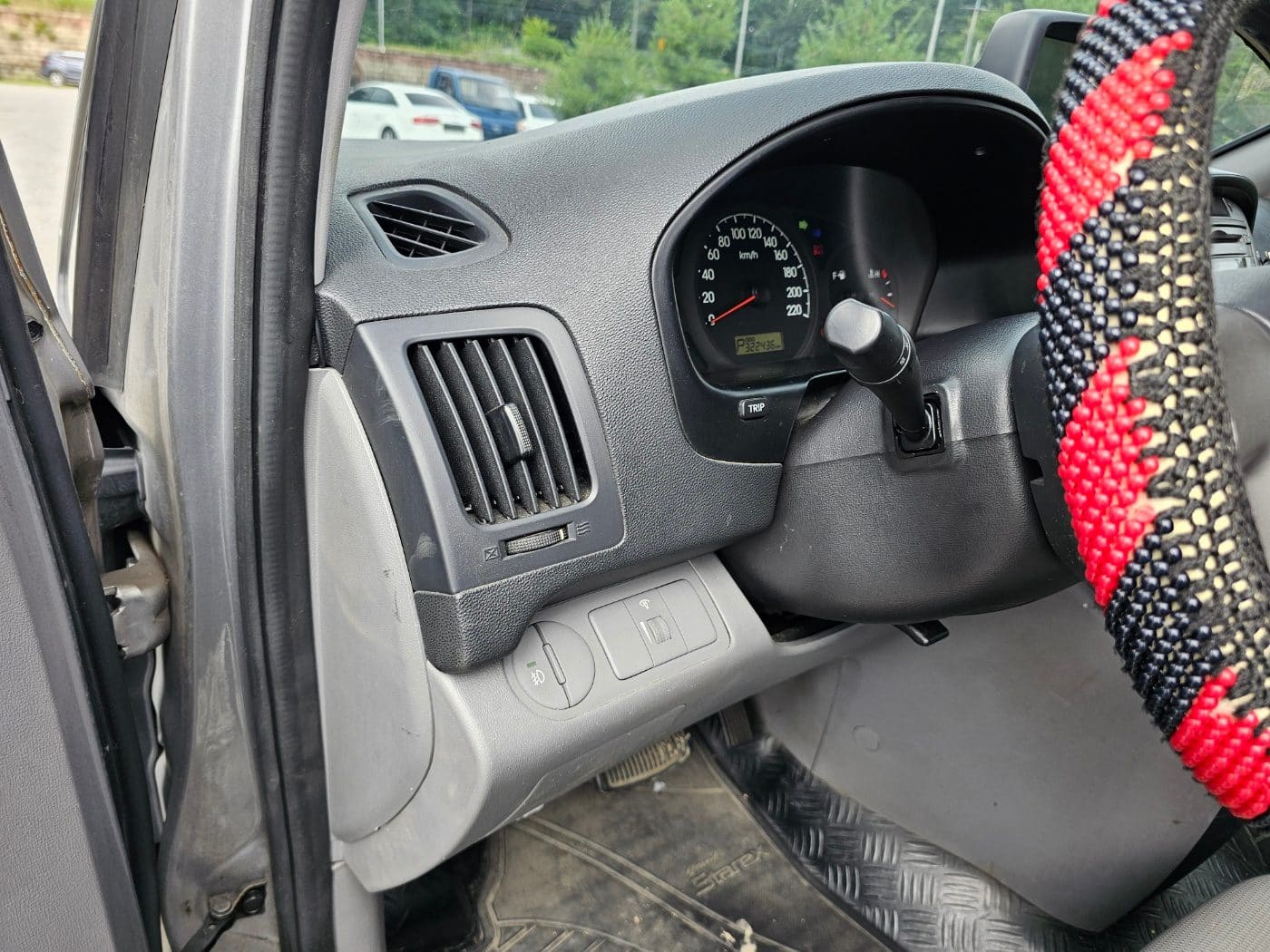 2011 Hyundai Grand Starex 12seats CVX (S/N: 367941) 39