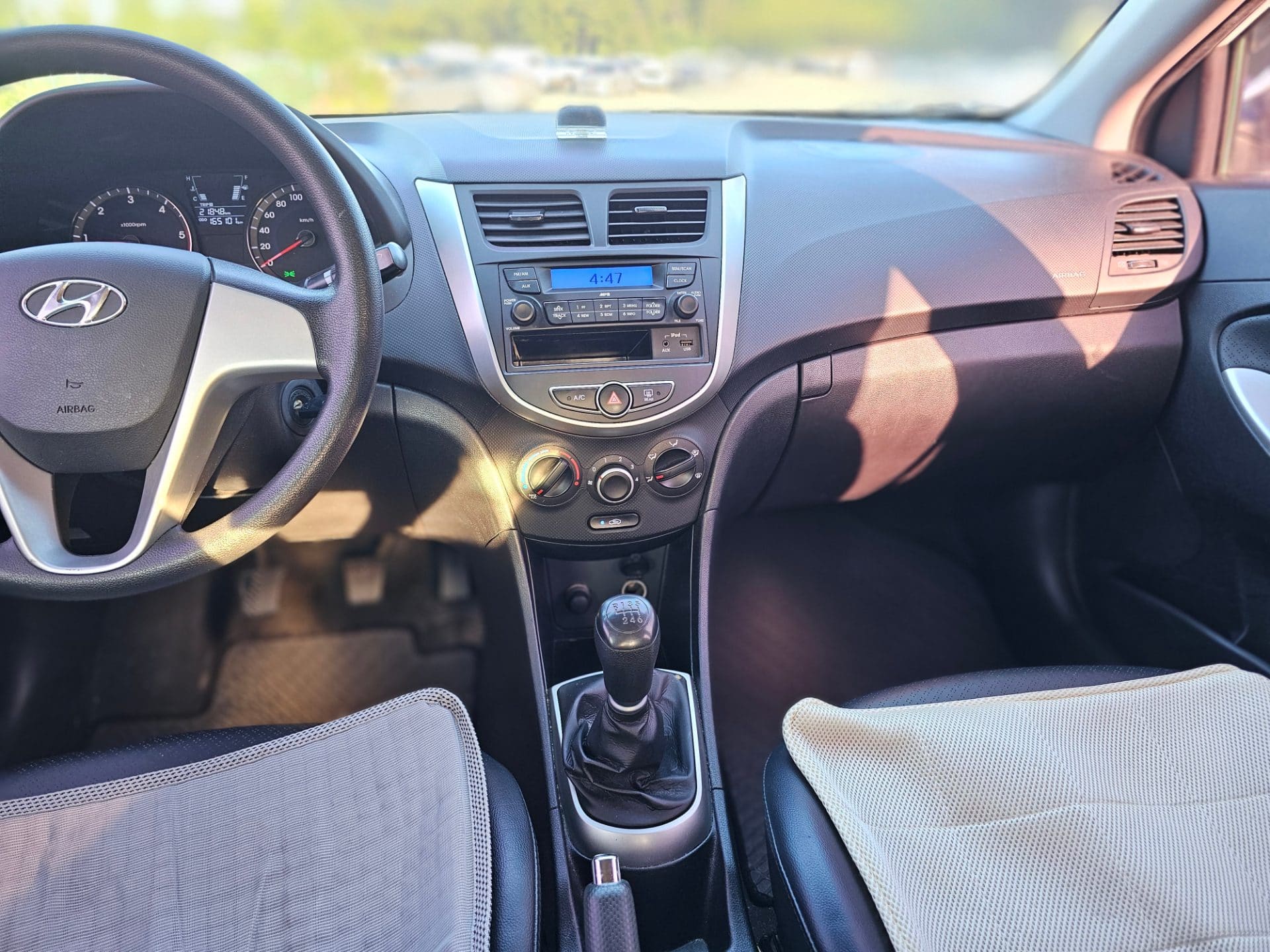 2012 Hyundai New Accent 1.6VGT (S/N: 210100) 33