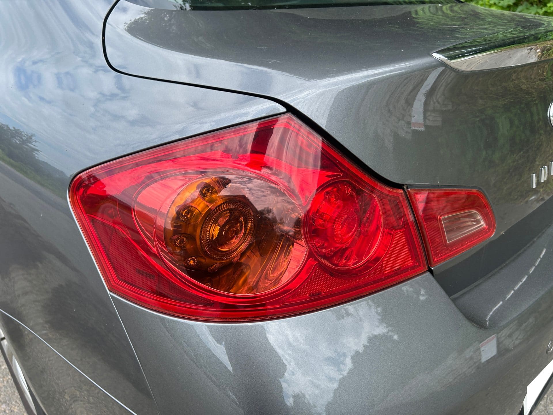 2010 Infiniti G37 Sedan S (S/N: 410967) 7