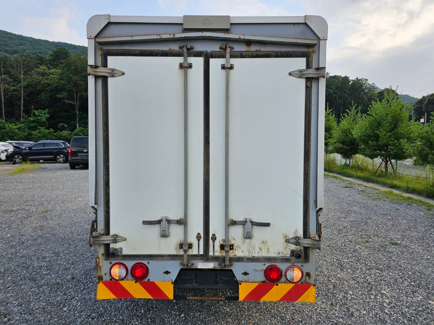 2014 Kia Bongo 3 1.0-ton King Cab (CRDi) (S/N: 893403) 5