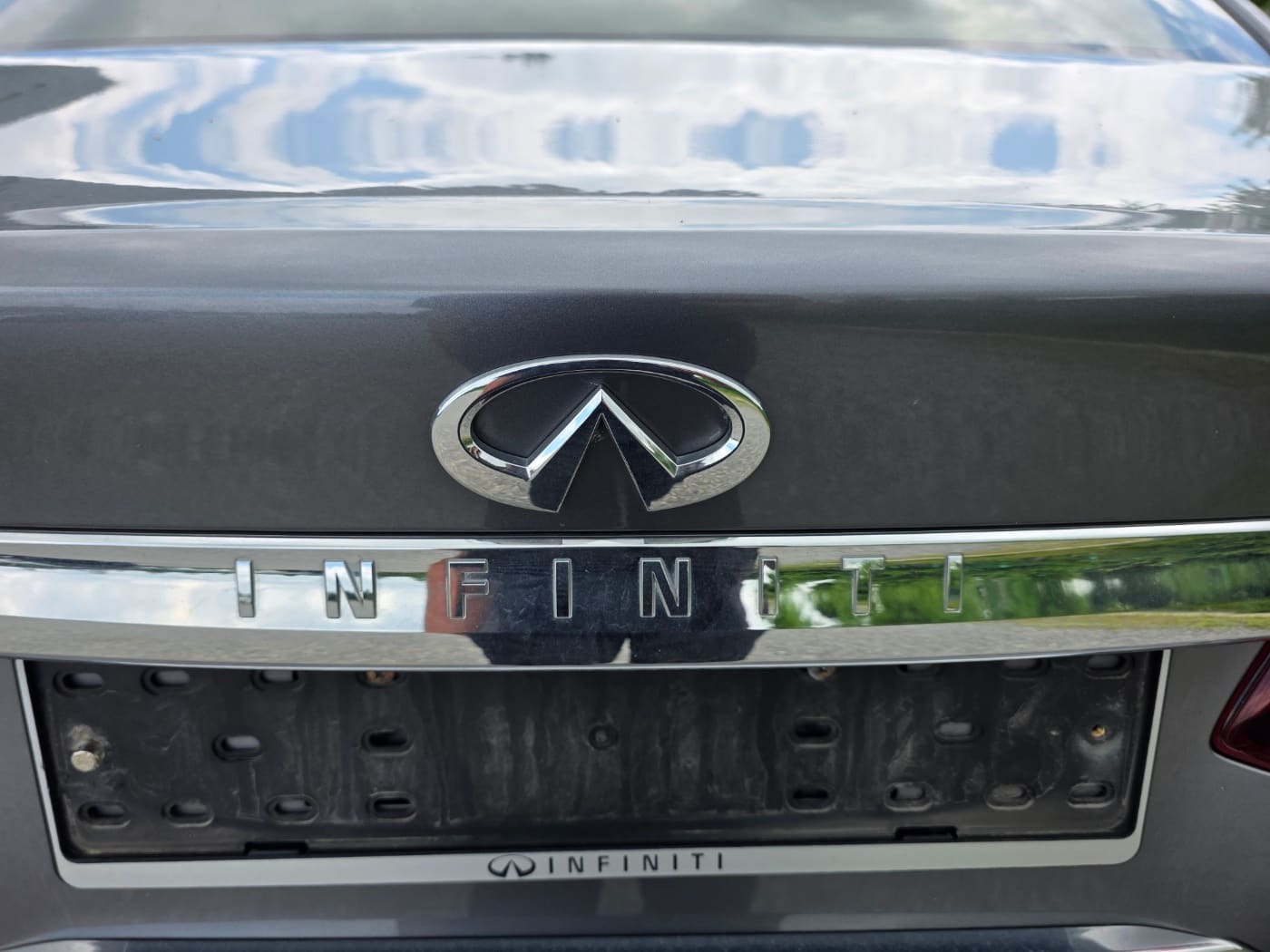 2016 Infiniti  Q70 3.7 (S/N: 580214) 15