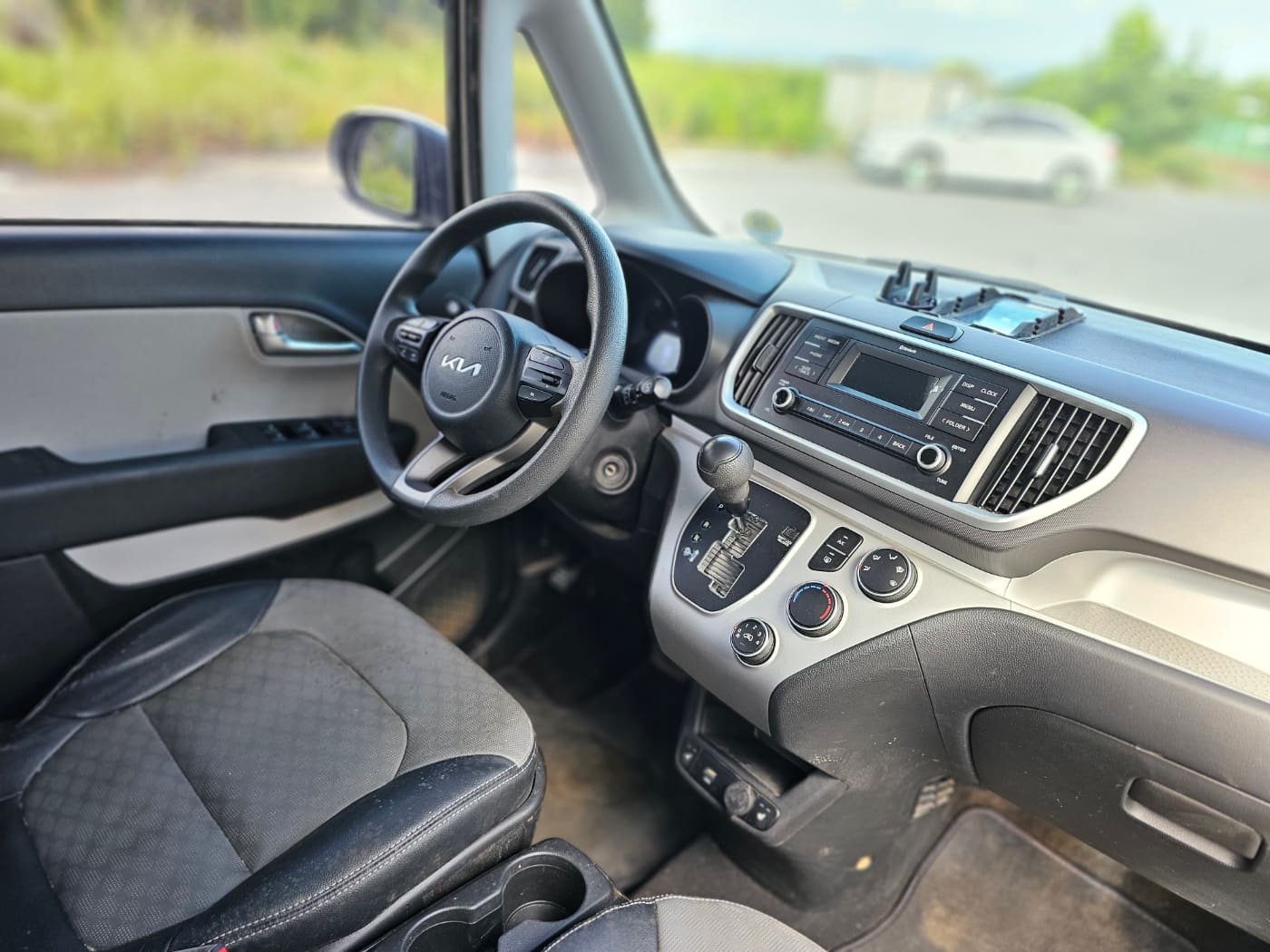 2022 Kia The New Ray 1seats van (S/N: 320163) 39