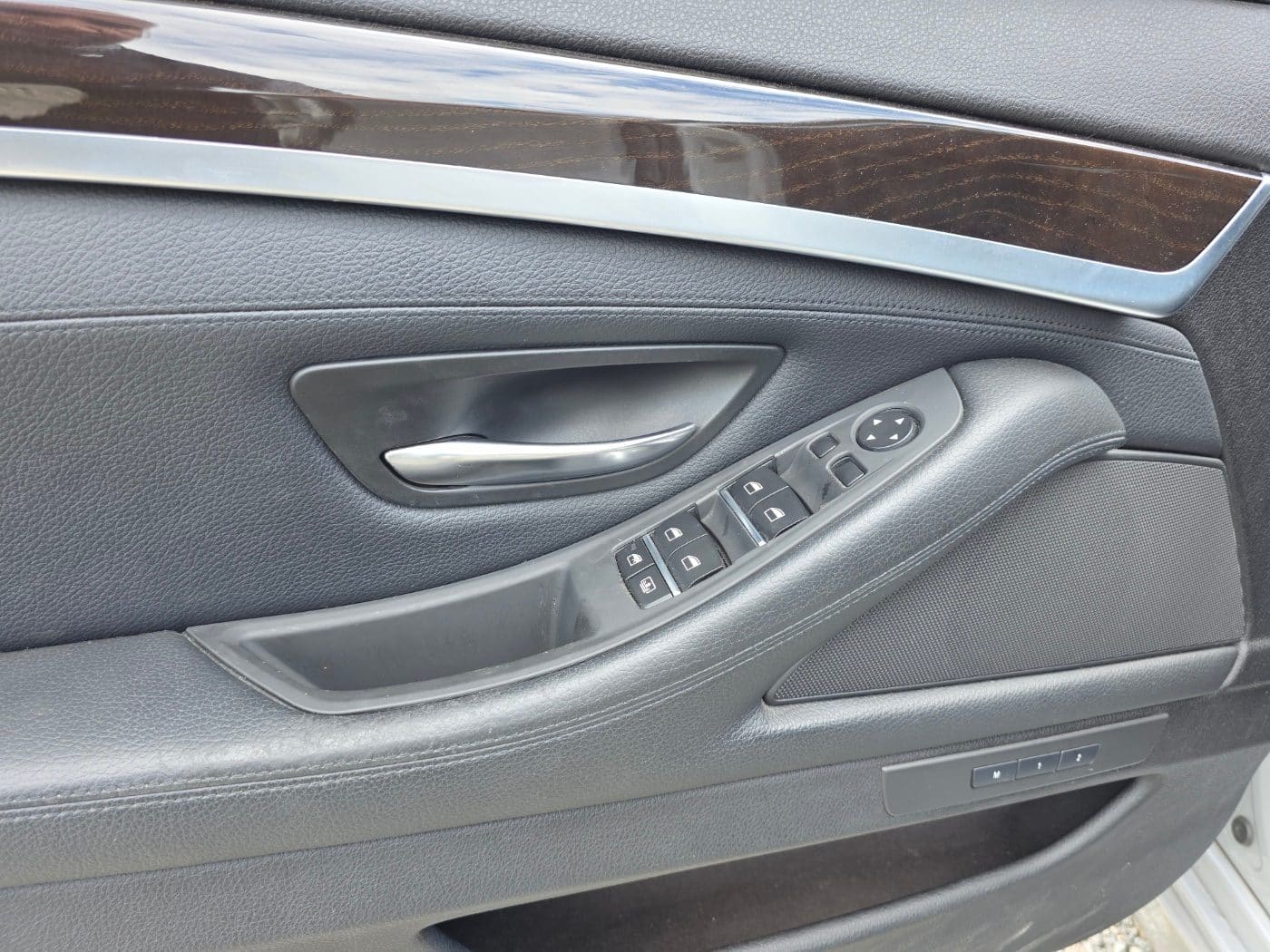 2014 BMW 5 Series (F10) 528i (S/N: 016204) 39