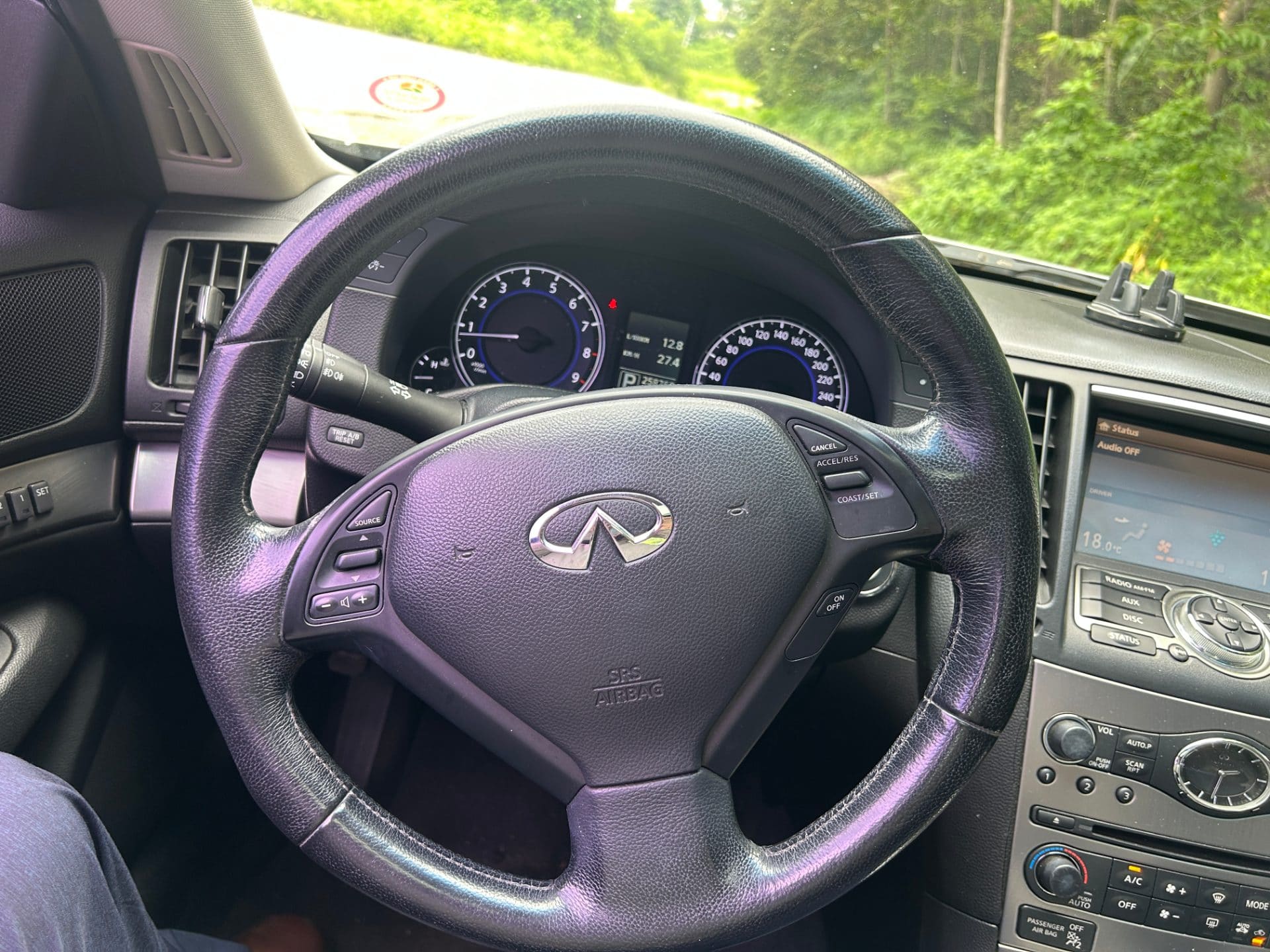 2010 Infiniti G37 Sedan S (S/N: 410967) 52