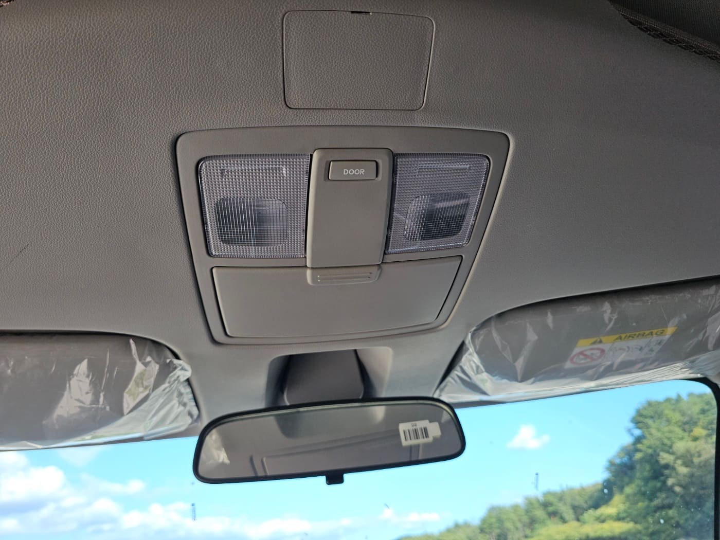 2022 Kia The New Ray 1seats van (S/N: 320163) 37