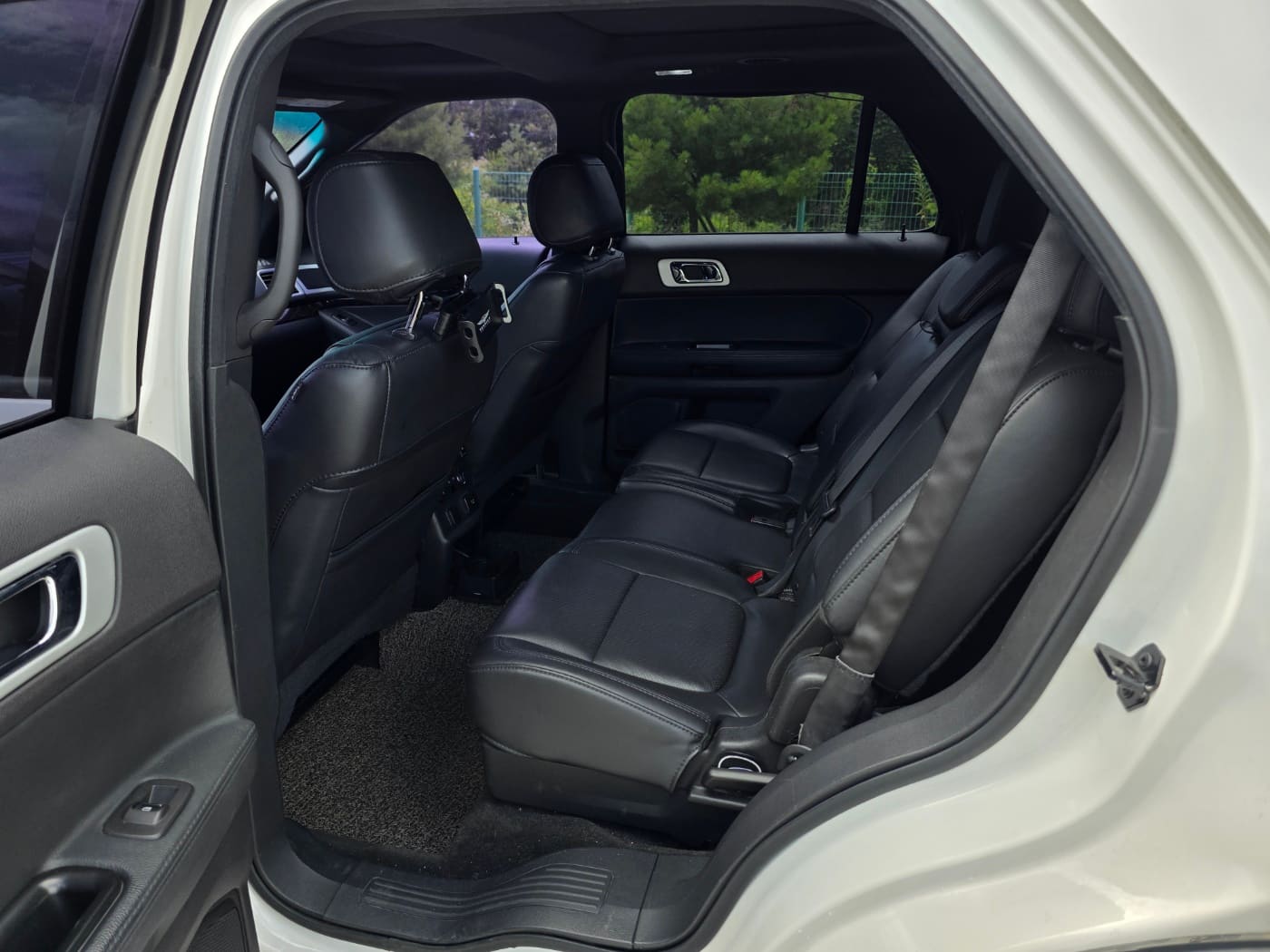 2015 Ford Explorer 3.5 Limited 4WD (S/N: B35188) 31