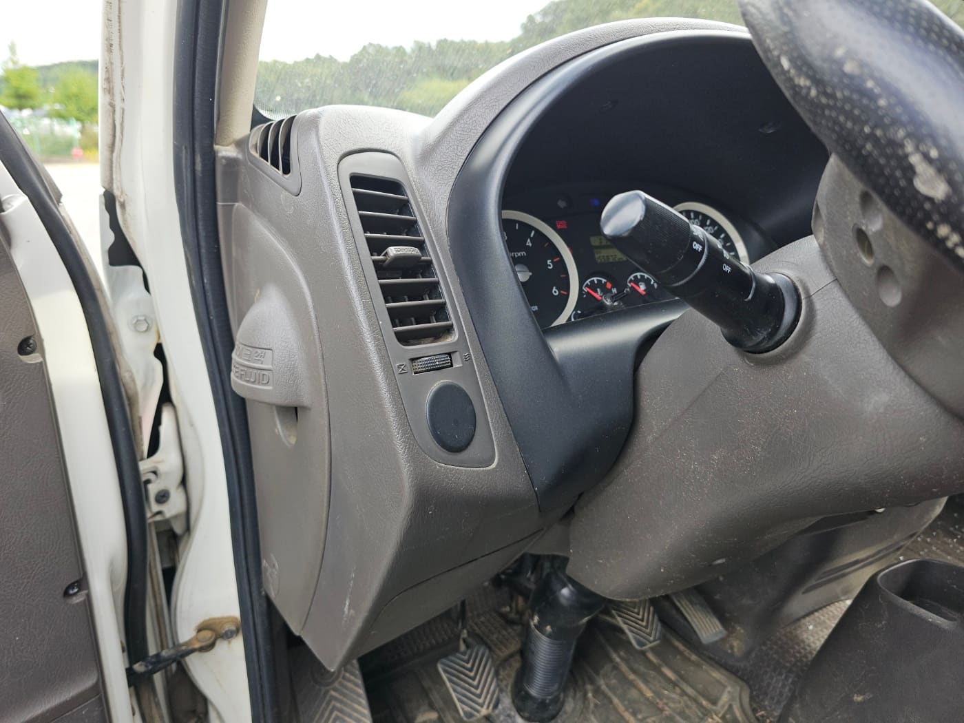 2013 Hyundai Porter 2 1.0-ton Super Cab (CRDi) (S/N: 920599) 24