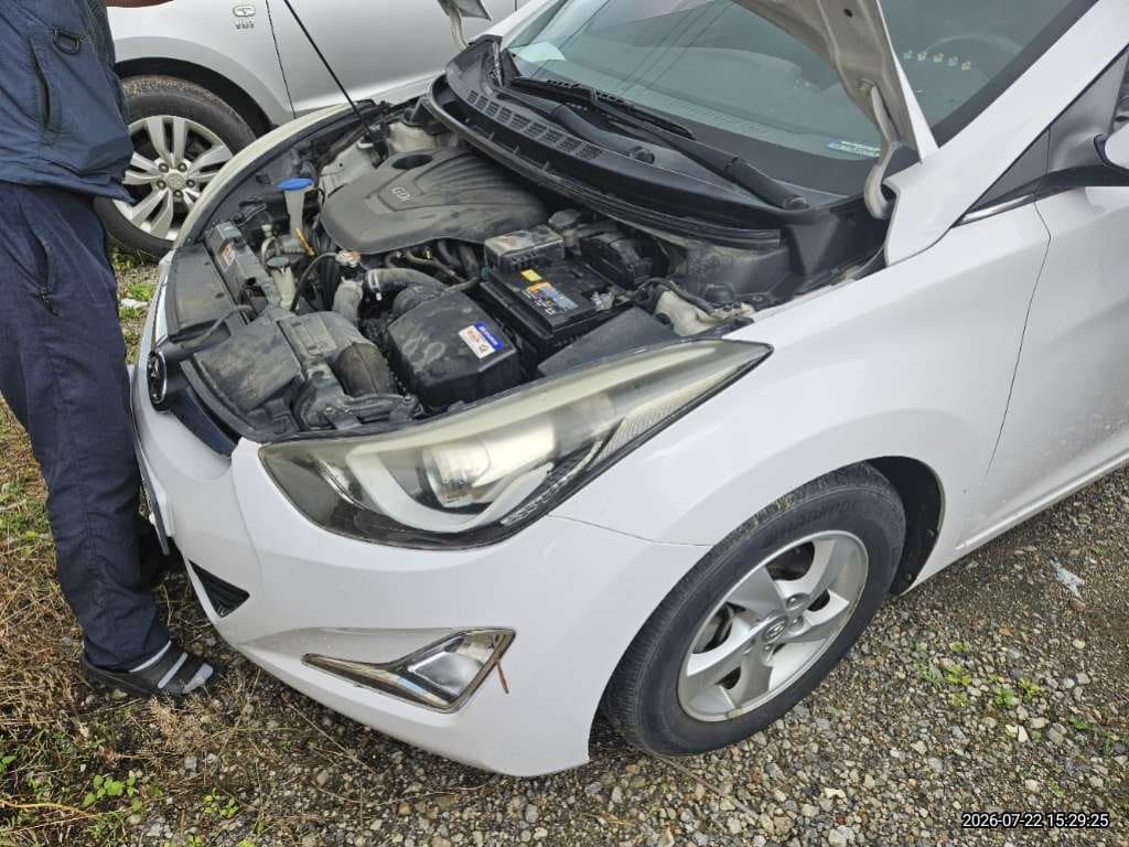 2016 Hyundai The New Avante 1.6 GDI (563159) pre-producted 8