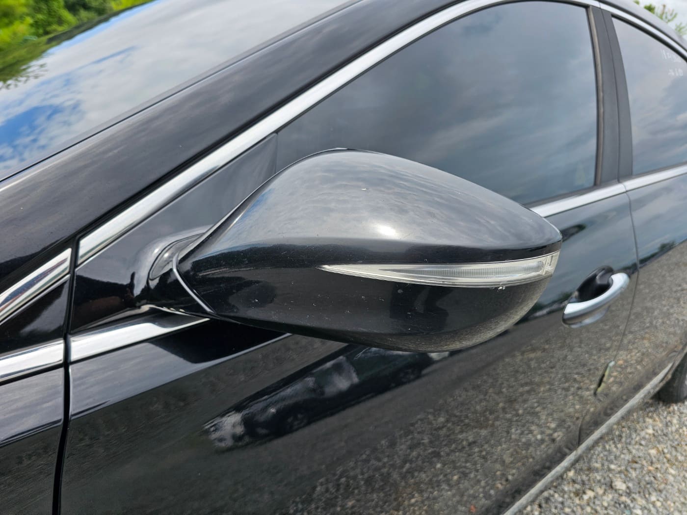 2016 Hyundai Grandeur HG Hybrid (S/N: 023743) 9