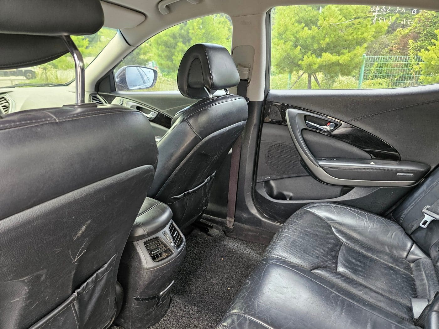 2016 Hyundai Grandeur HG Hybrid (S/N: 023743) 27
