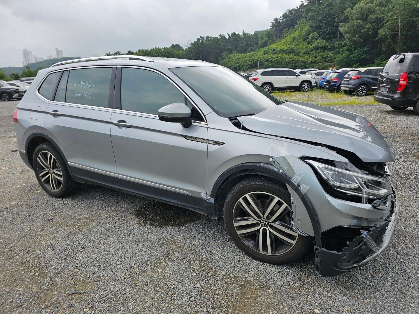 2023 Volkswagen Tiguan Allspace 2.0 TSI Prestige (S/N: 027403) 3