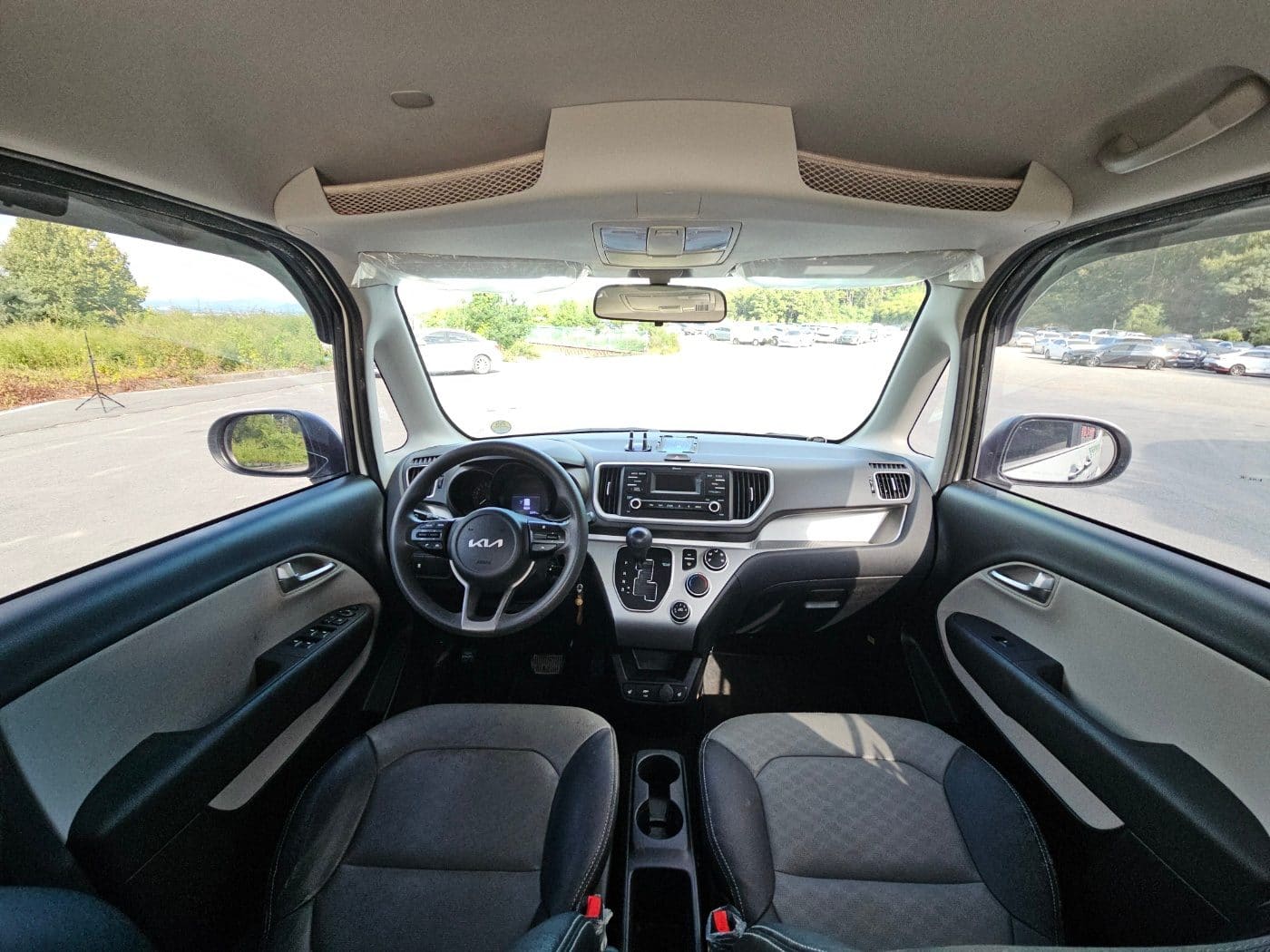 2022 Kia The New Ray 1seats van (S/N: 320163) 24