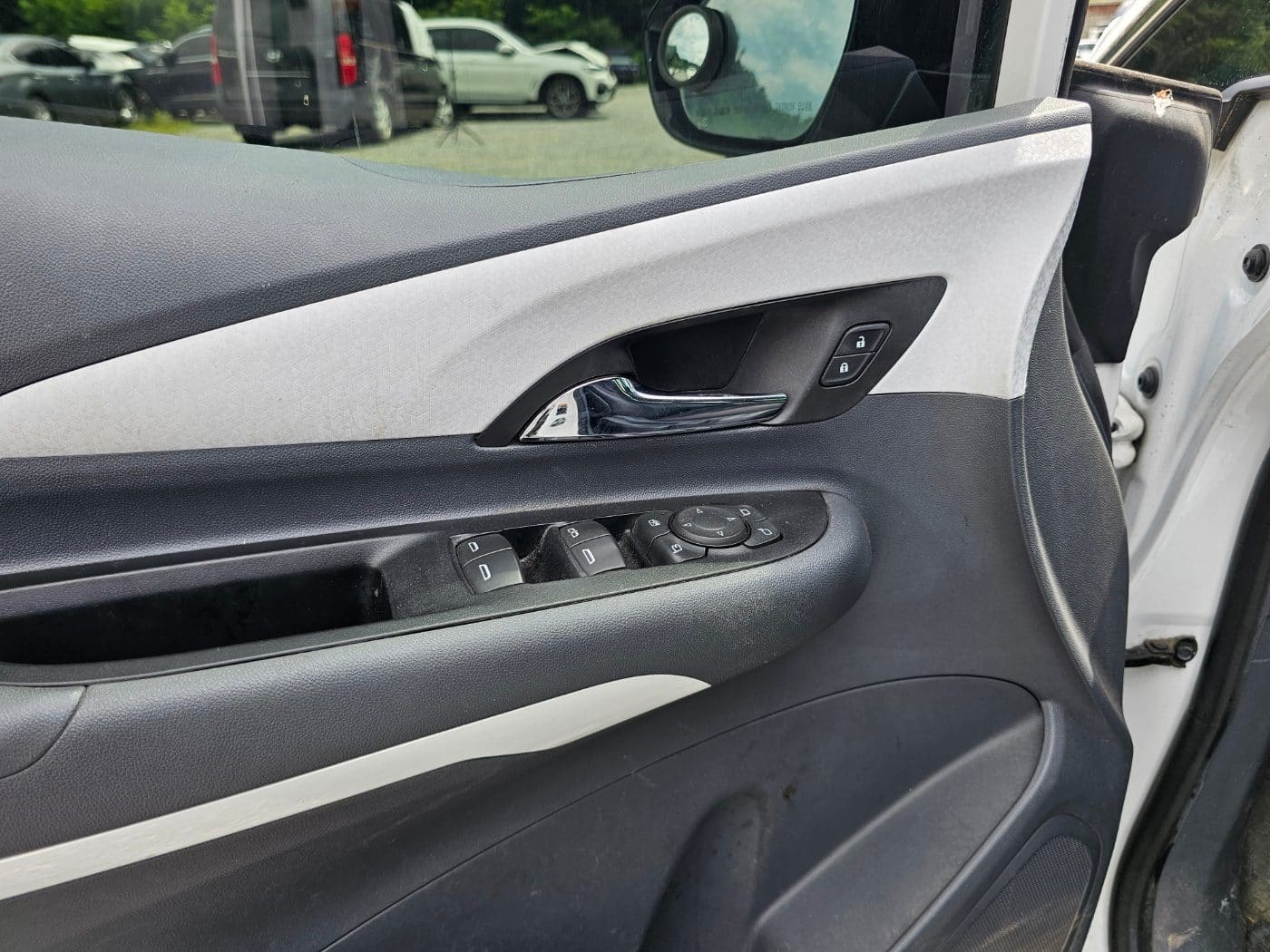 2018 Chevrolet Bolt EV EV Premier (S/N: 129093) 33