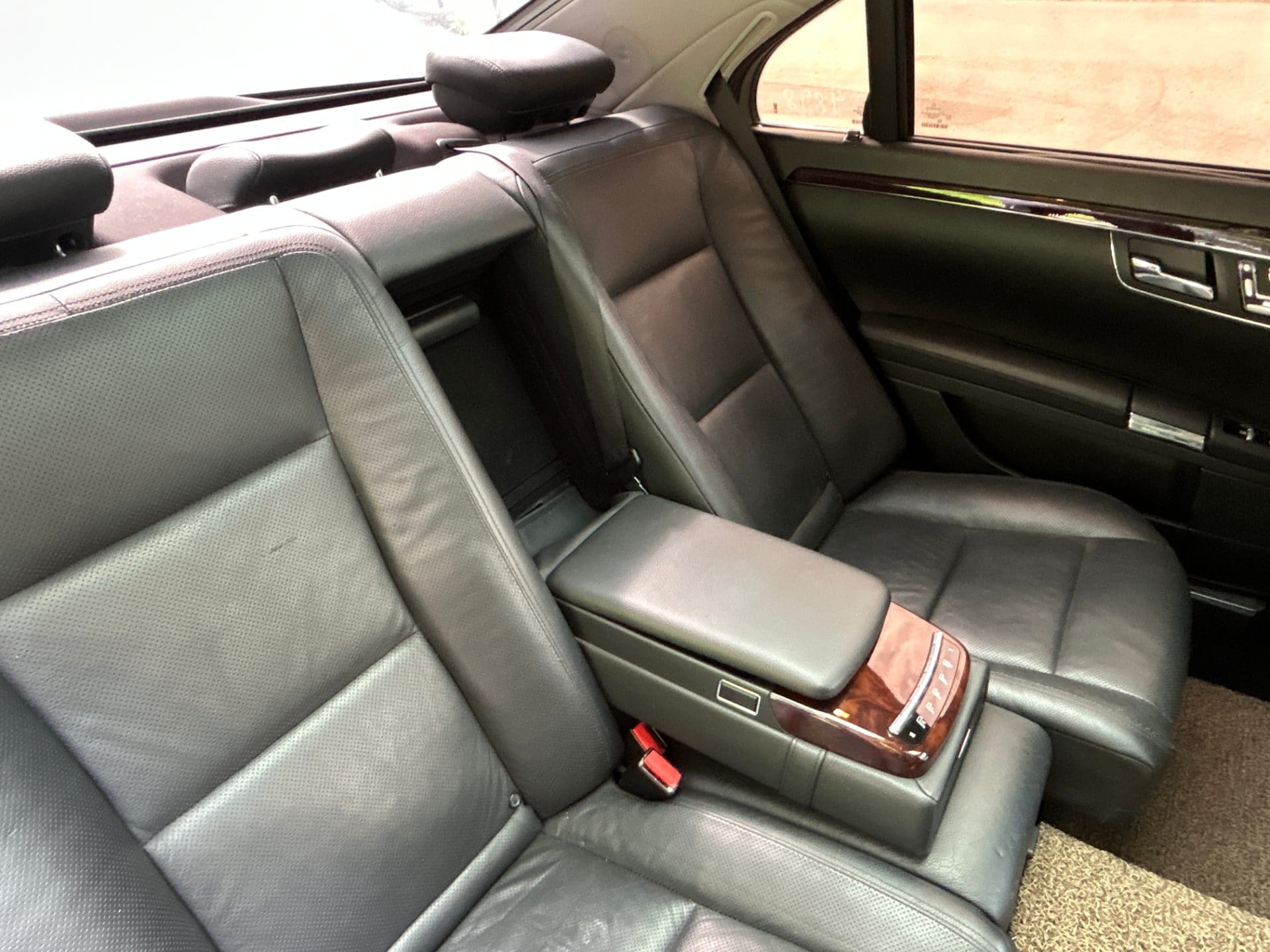 2011 Benz  S-Class - W221 S500L (S/N: 379538) 35
