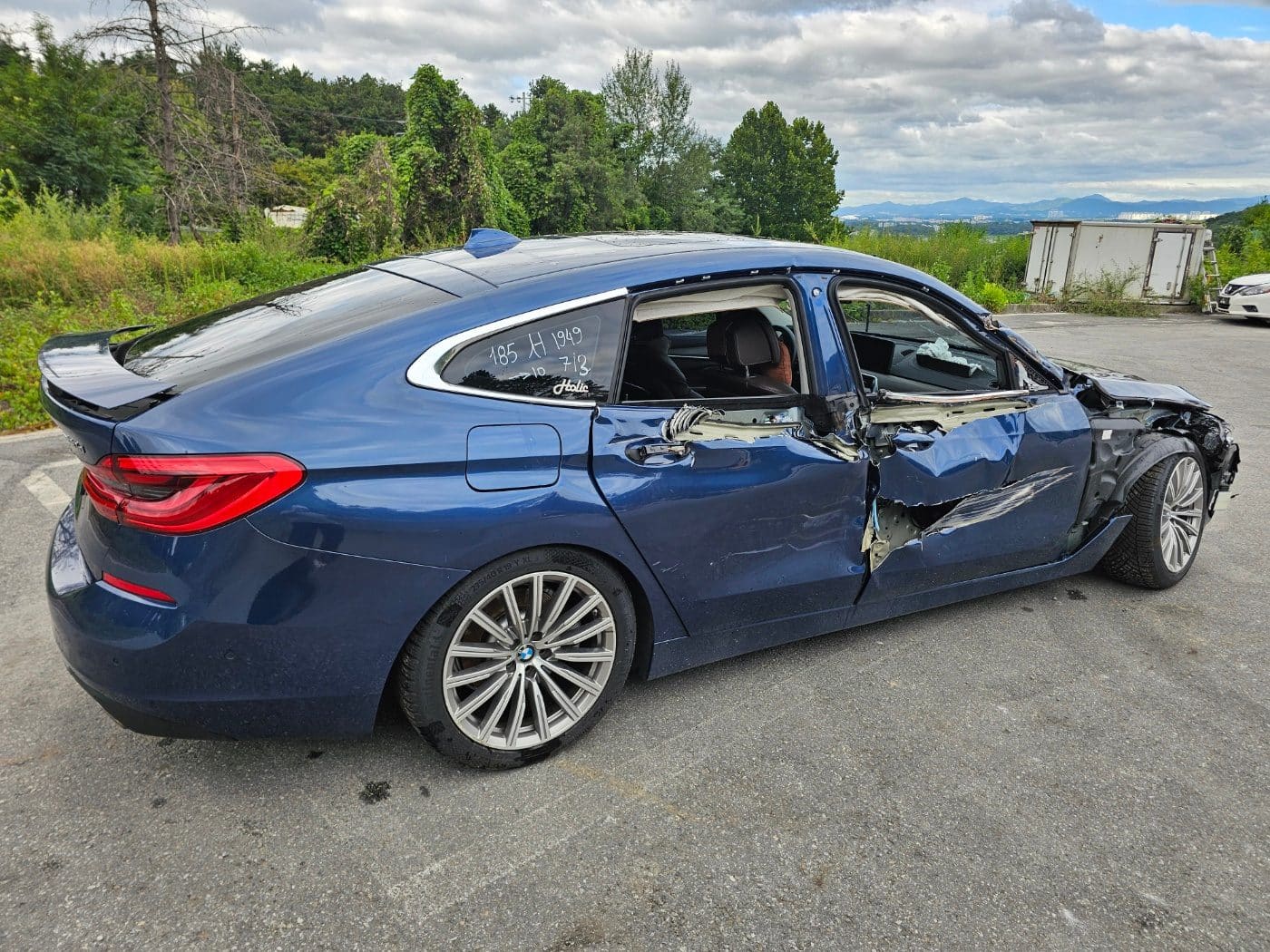 2021 BMW 6 Series GT (G32) 630D XDRIVE (S/N: F38252) 4