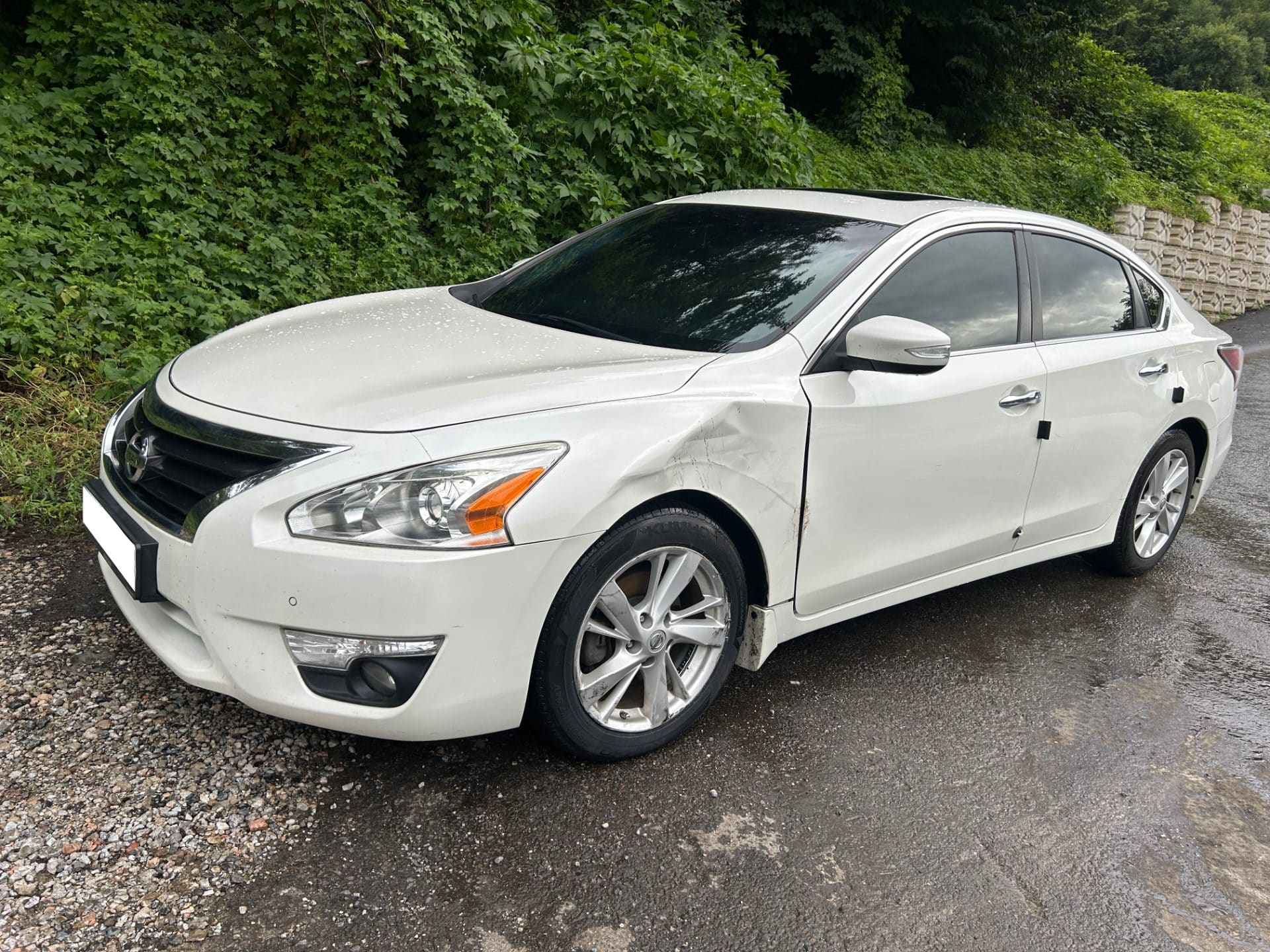 2016 Nissan Altima 2.5 (S/N: 105581)