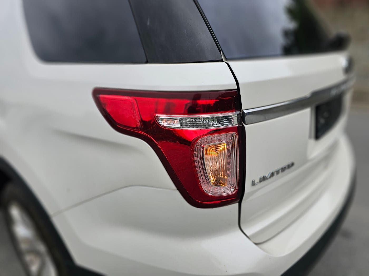 2013 Ford Explorer 3.5 Limited 4WD (S/N: C47197) 11