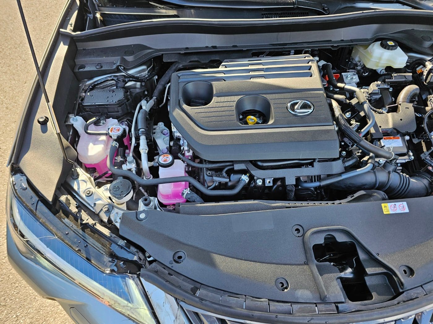 2027 Lexus UX 300h 2.0 (S/N: 047360) 21