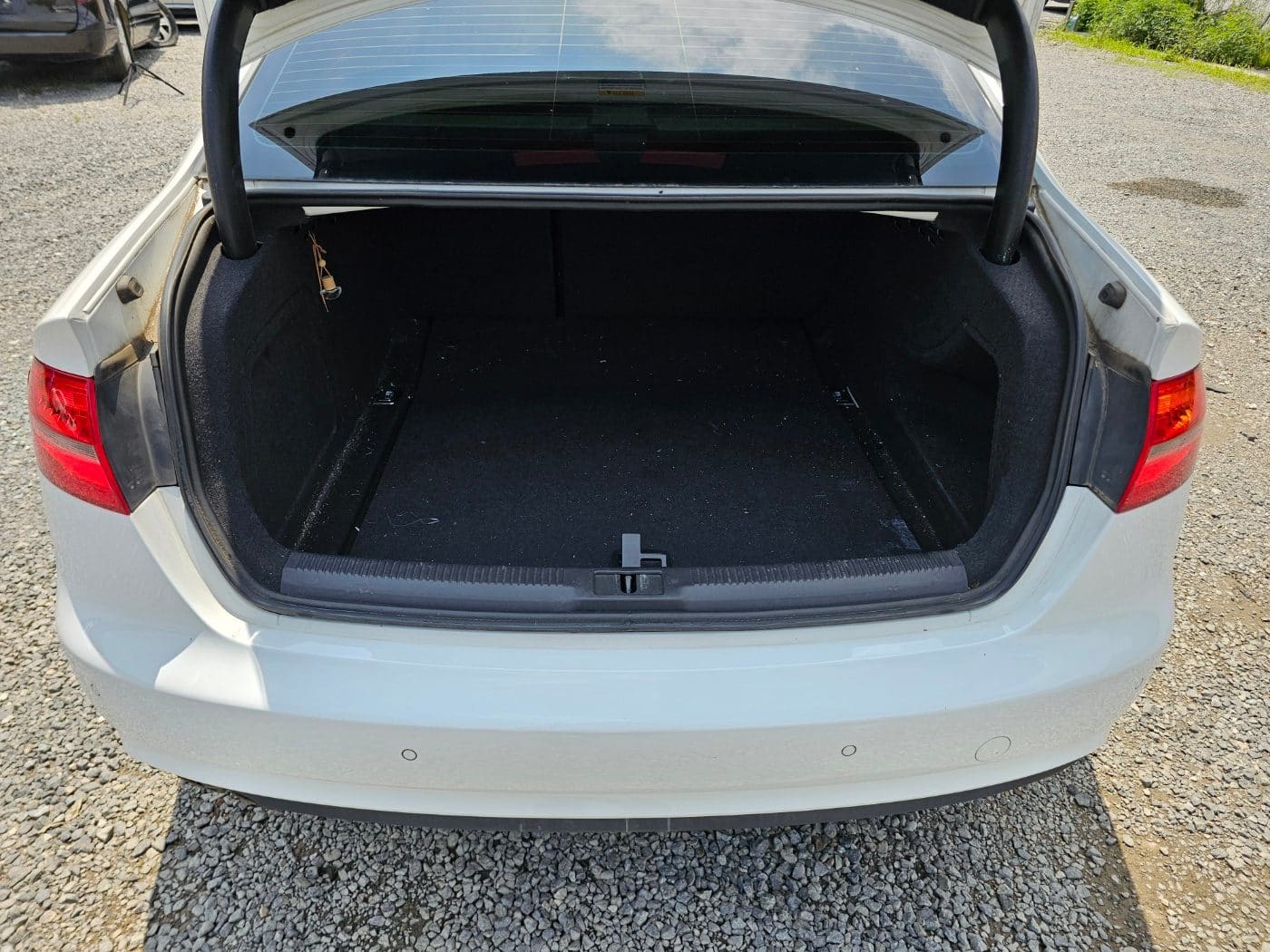 2014 Audi New A4 2.0 TDI (S/N: 075250) 12