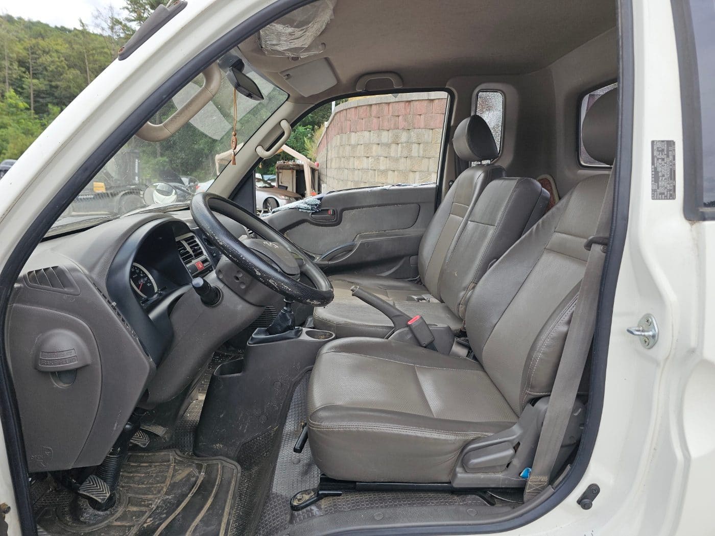 2013 Hyundai Porter 2 1.0-ton Super Cab (CRDi) (S/N: 920599) 23