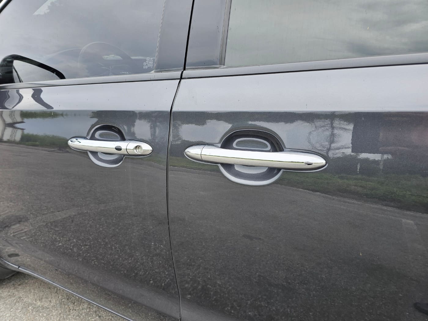 2016 Kia All New Carnival Diesel Limousine (S/N: 092376) 19