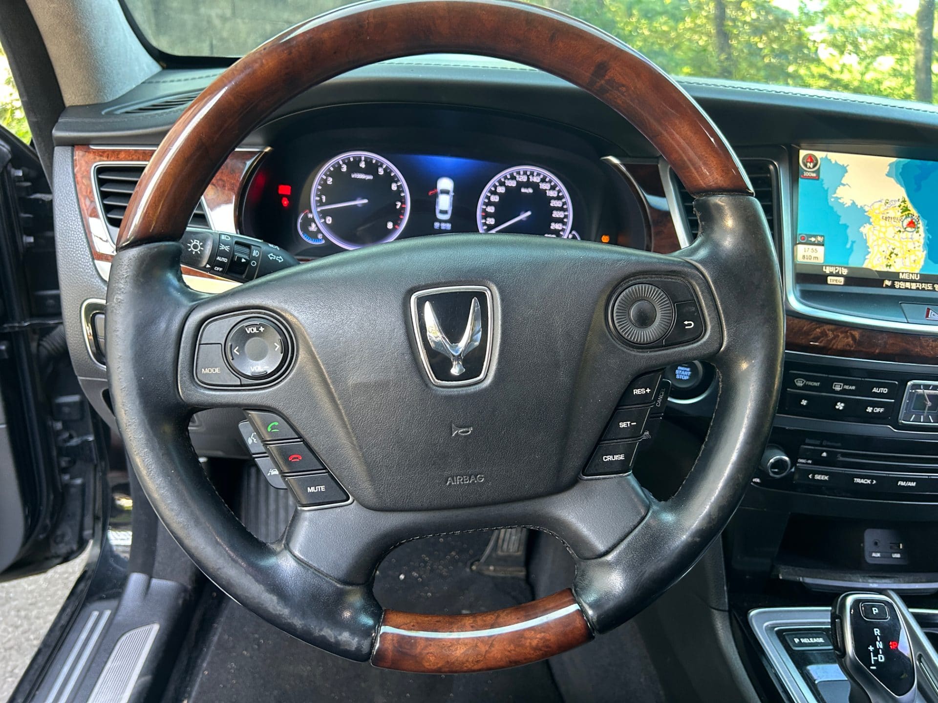 2015 Hyundai Equus VS500 (S/N: 090613) 59
