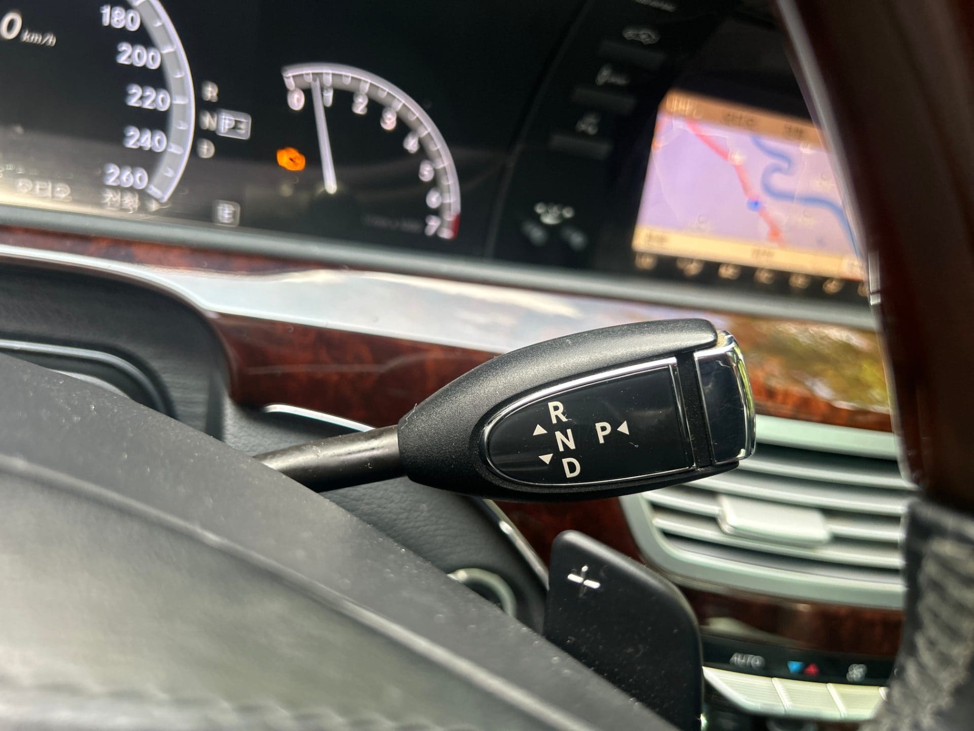 2011 Benz  S-Class - W221 S500L (S/N: 379538) 58