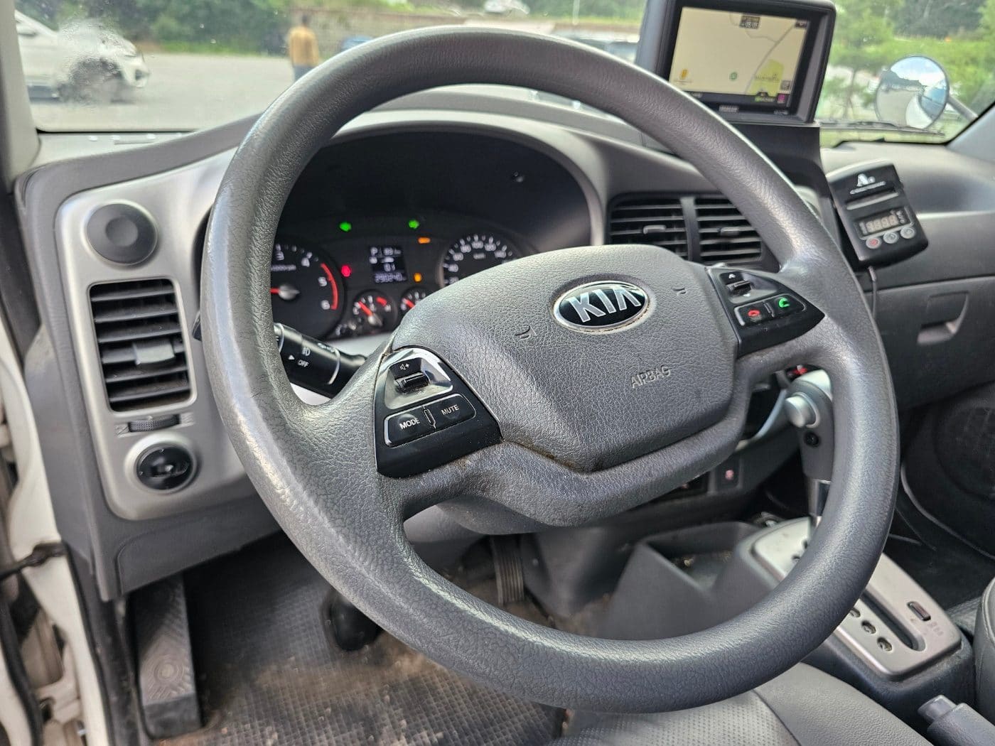2019 Kia Bongo 3 1.0-ton King Cab (CRDi) DLX (S/N: 358823) 23