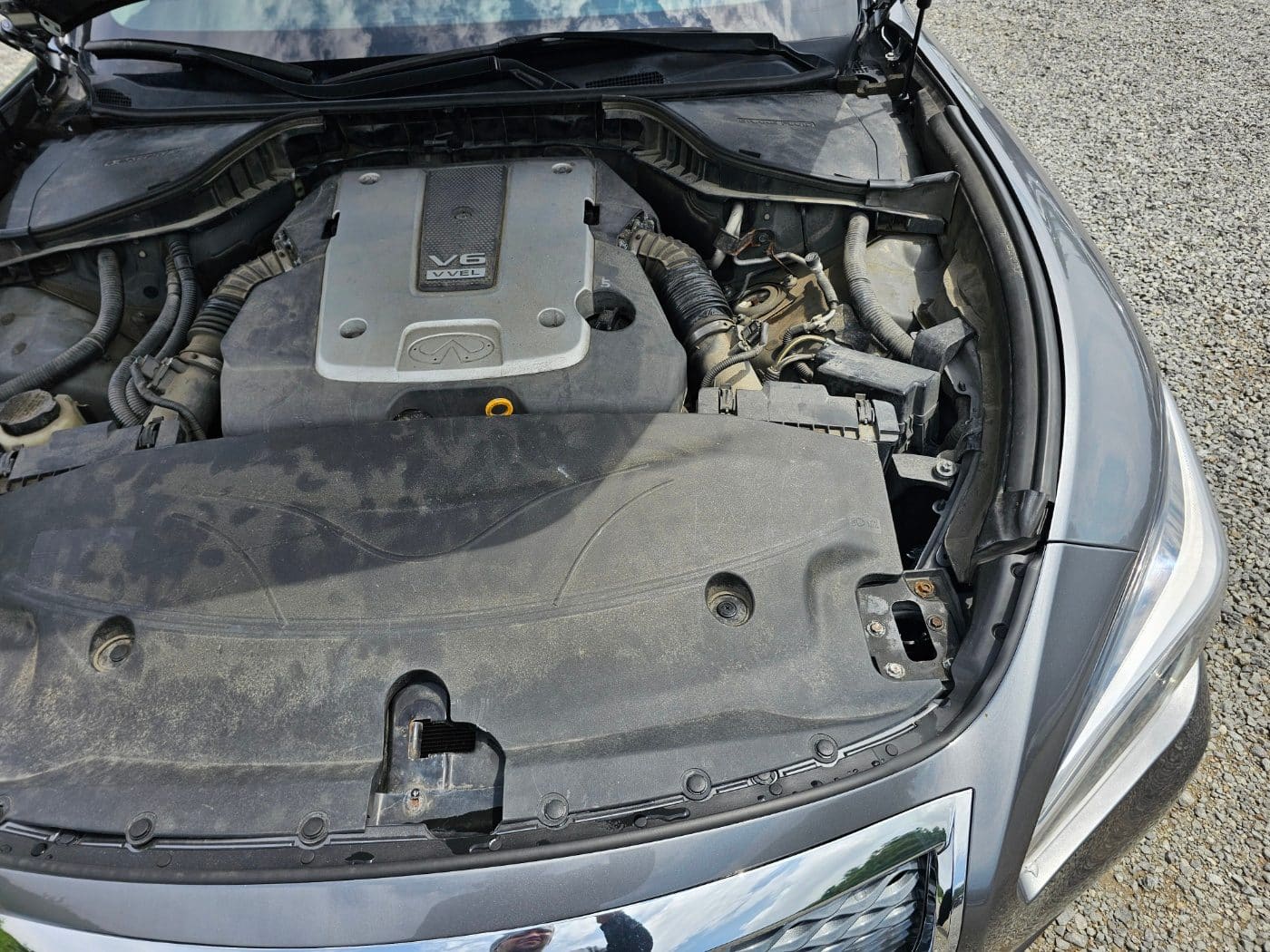 2016 Infiniti Q70 3.7 (S/N: 580157) 23
