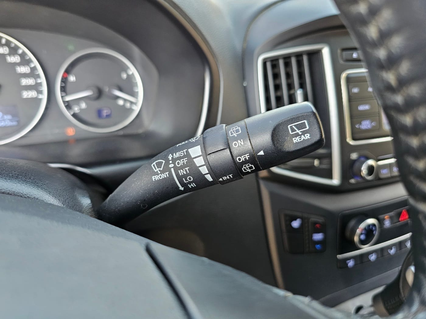 2018 Hyundai The New Grand Starex 2WD (S/N: 989672) 34