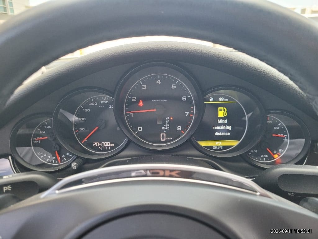 2016 Porsche Panamera 3.6 AWD (000640) pre-producted 6