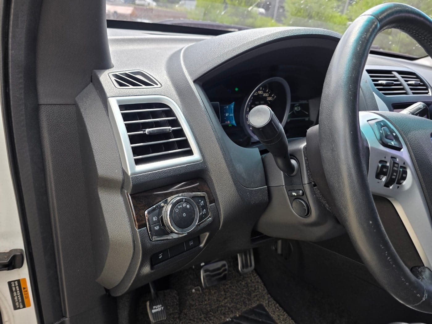 2015 Ford Explorer 3.5 Limited 4WD (S/N: B35188) 42