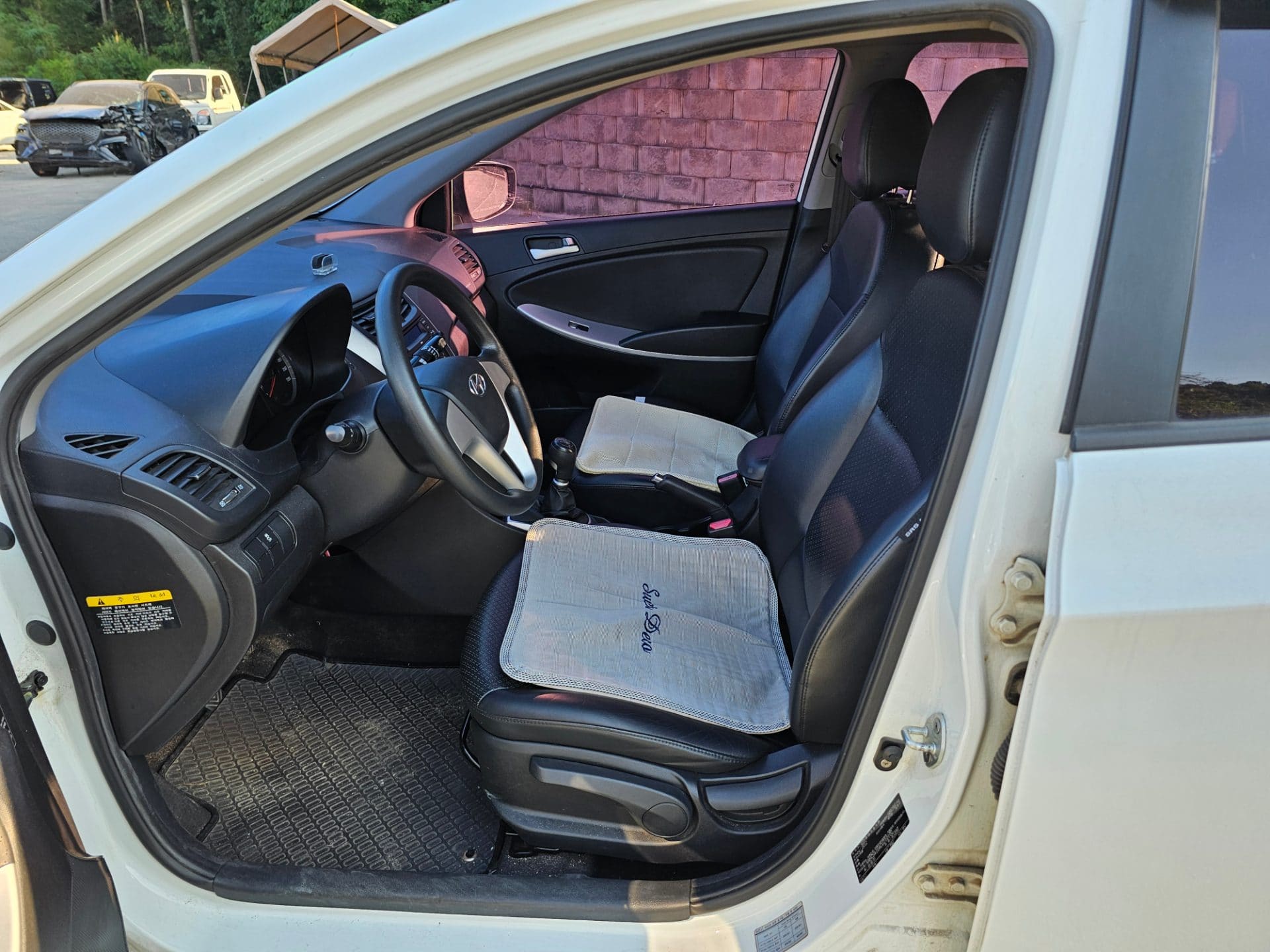 2012 Hyundai New Accent 1.6VGT (S/N: 210100) 36