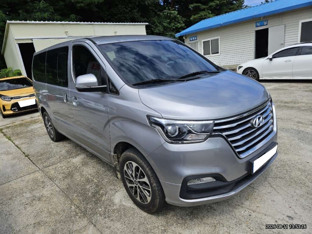 2021 Hyundai The New Grand Starex 4WD Urban (159724) pre-producted 4