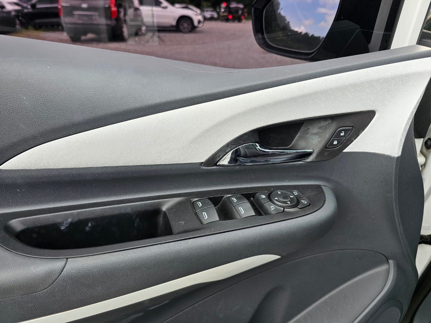 2019 Chevrolet Bolt EV LT (S/N: 128845) 33