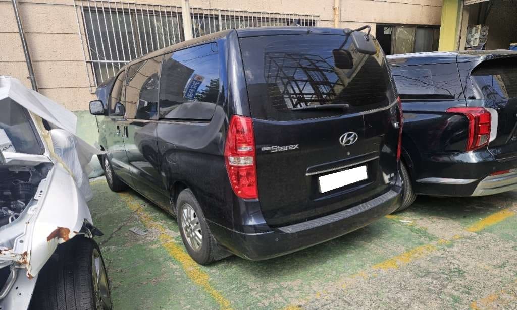 2021 Hyundai The New Grand Starex 2WD Van (172006) pre-producted