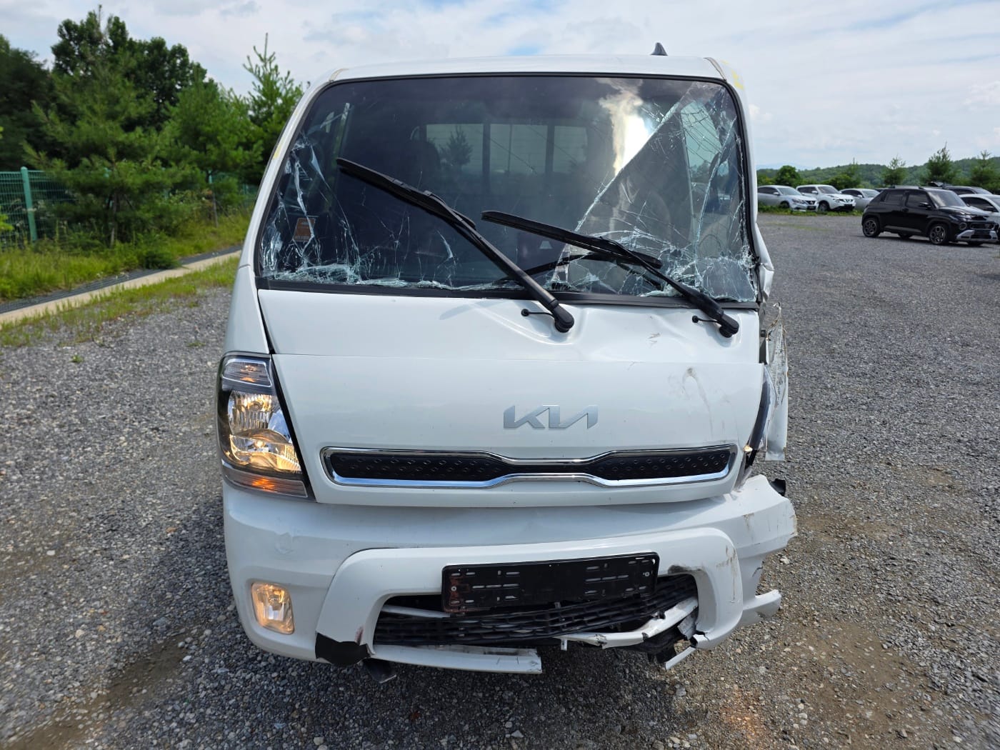 2024 Kia Bongo 3 (LPG 2.5 Turbo) King Cab 2WD (S/N: 756143) 2