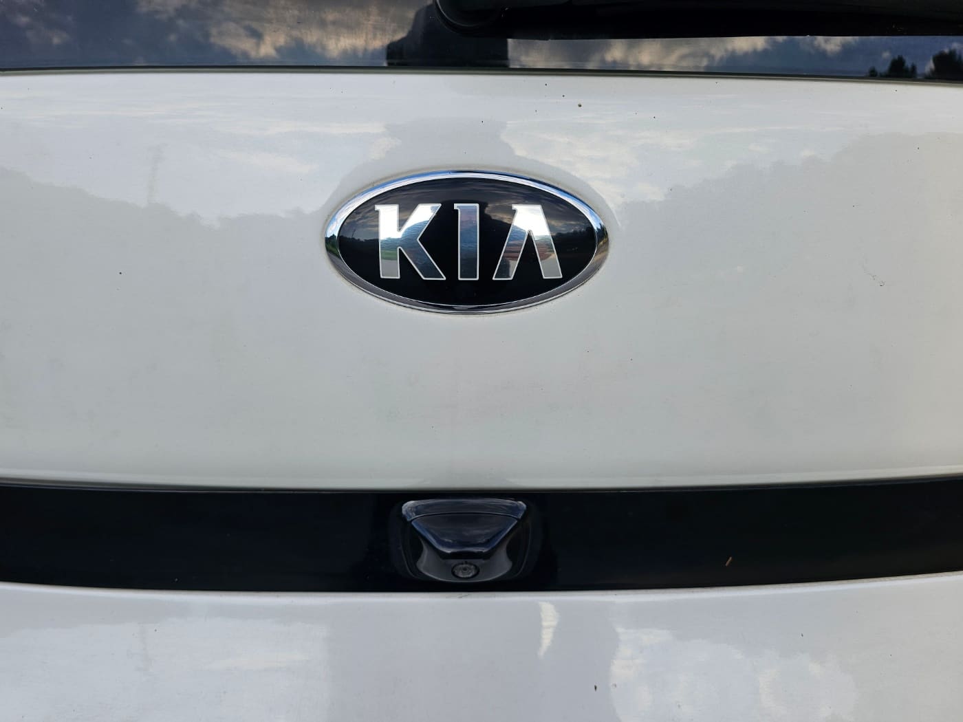 2017 Kia Soul EV (S/N: 021870) 15