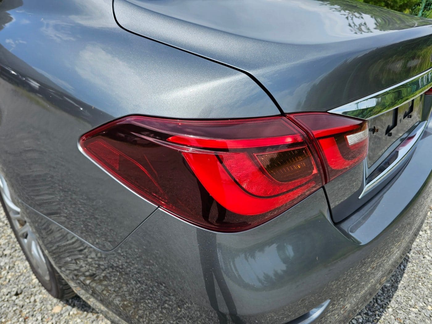 2016 Infiniti Q70 3.7 (S/N: 580157) 11