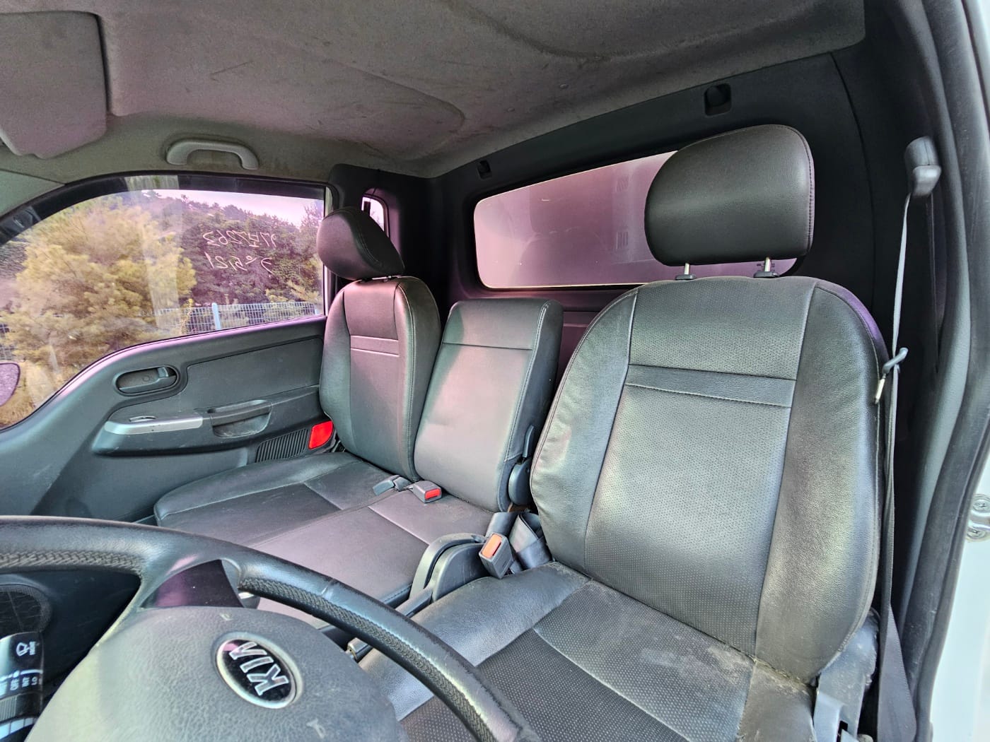 2014 Kia Bongo 3 1.0-ton King Cab (CRDi) (S/N: 893403) 29