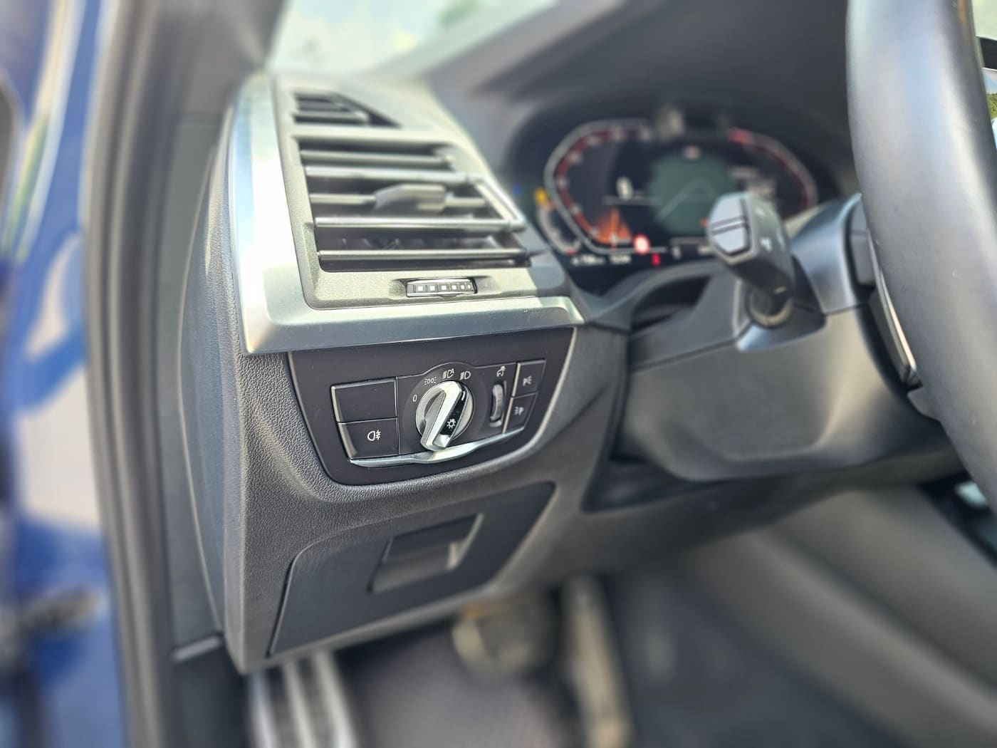 2023 BMW X3 (G01) xDrive 20i (S/N: R41028) 42