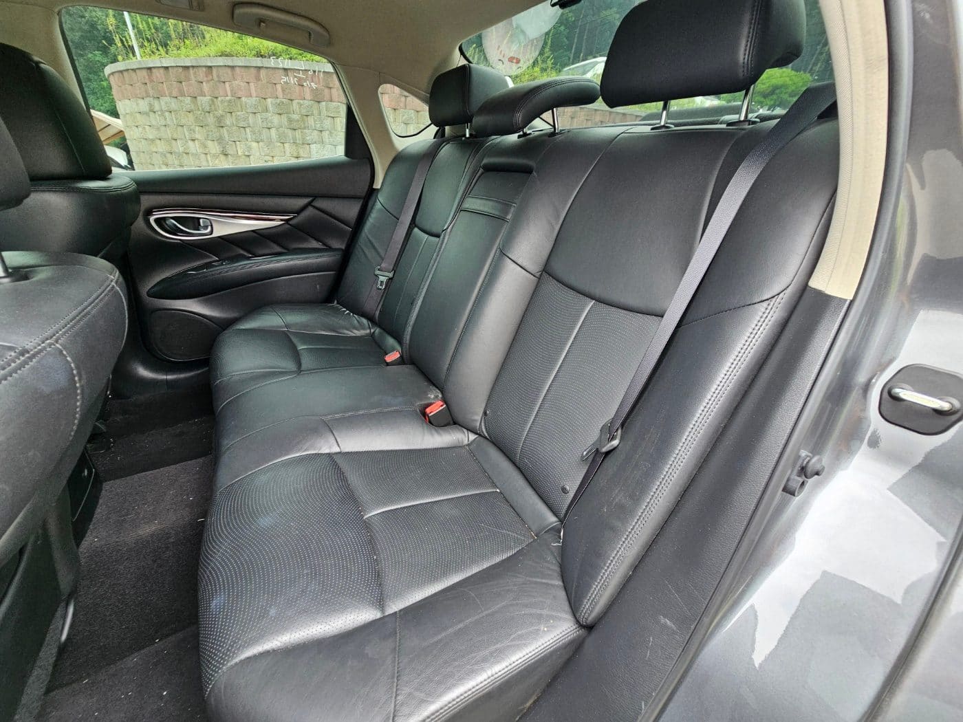 2016 Infiniti Q70 3.7 (S/N: 580214) 29